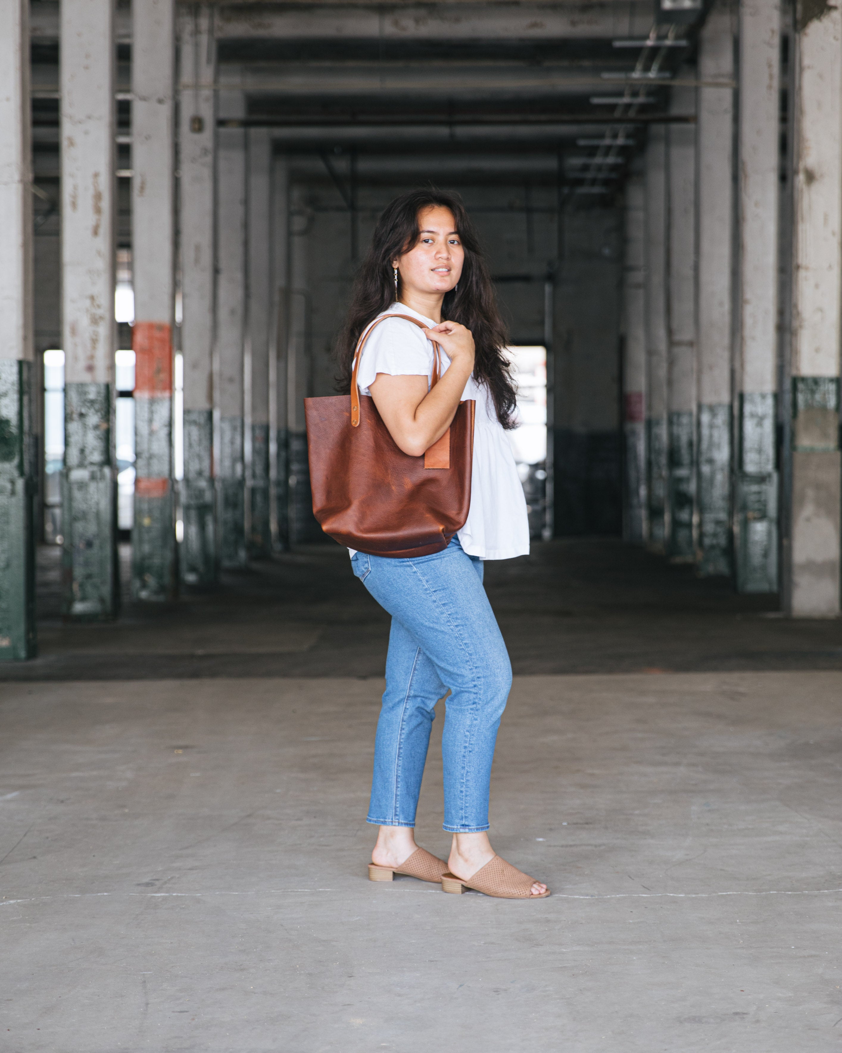 What is the Best Length for Tote Bag Handles? Unveil the Ideal Fit!
