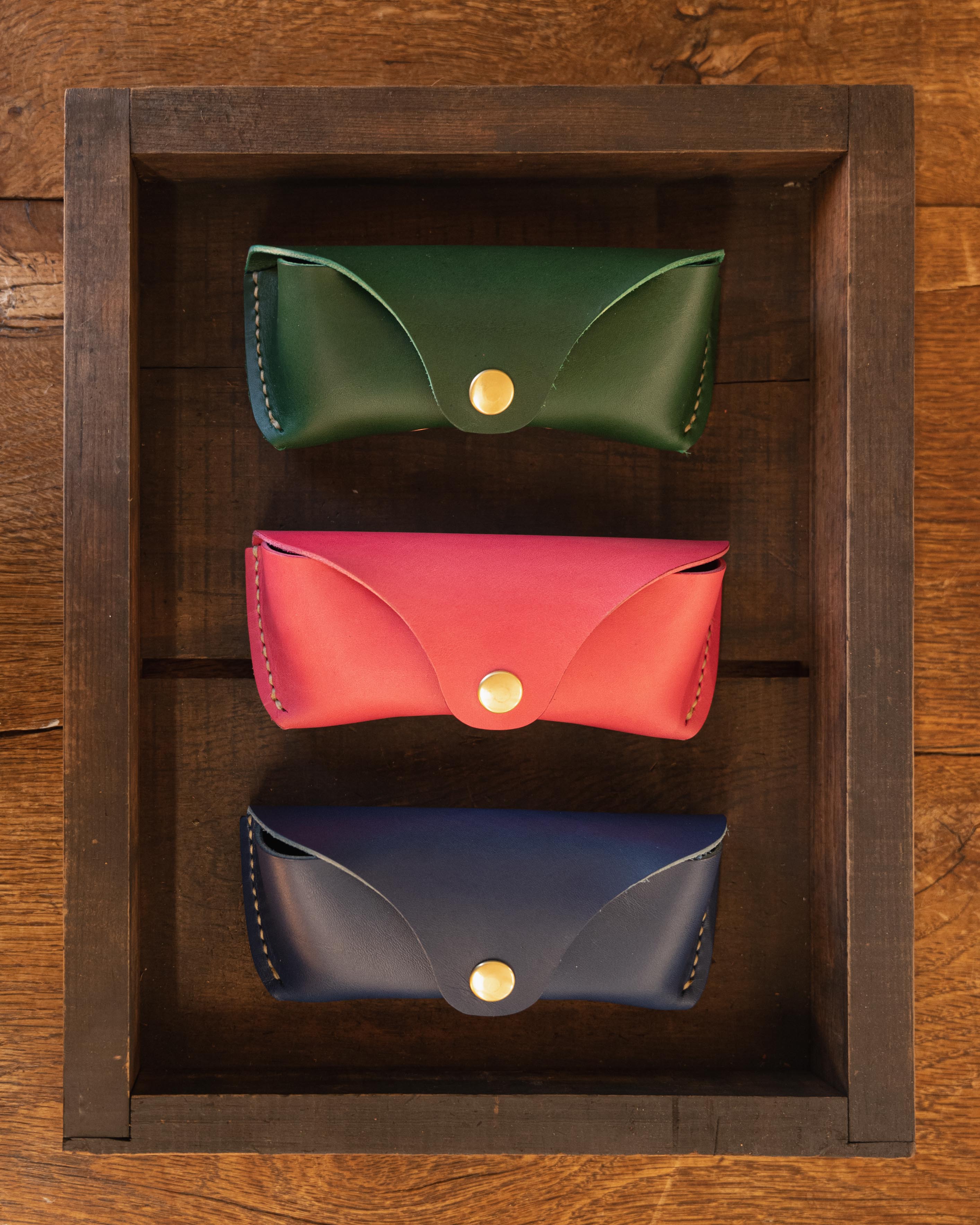 Green Sunglasses Case- leather glasses case - KMM & Co.
