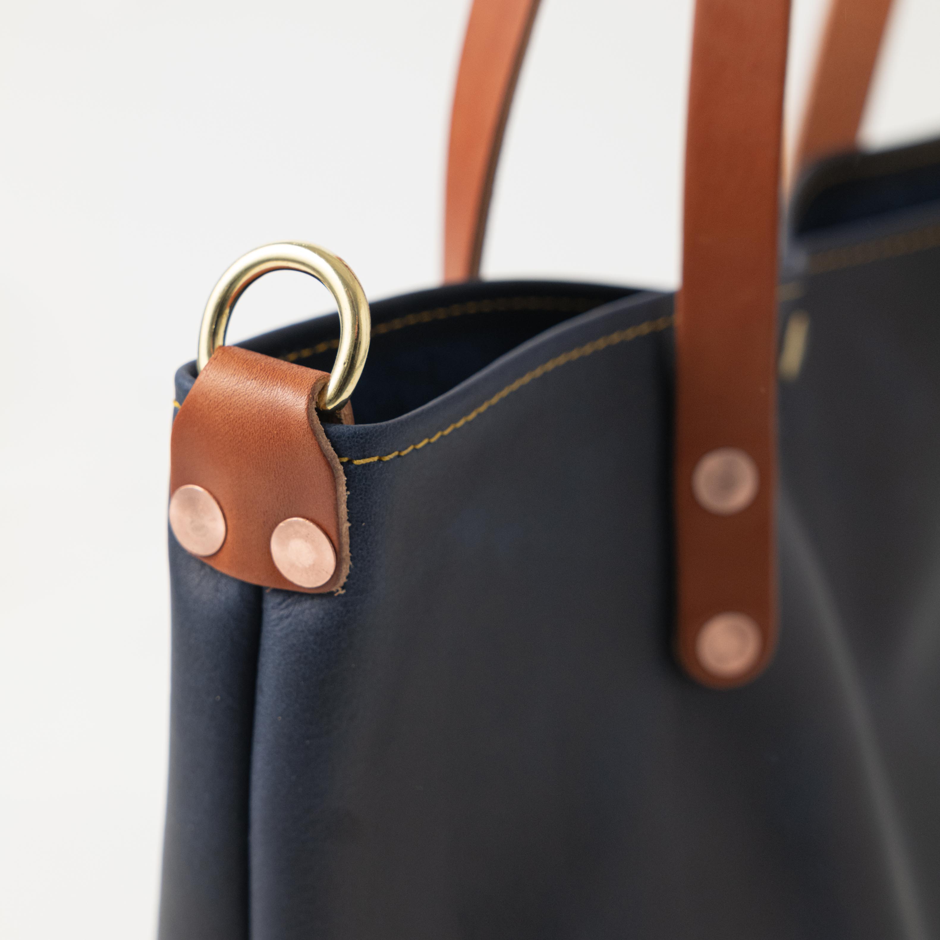 Scratch-and-Dent Navy Kodiak Travel Tote