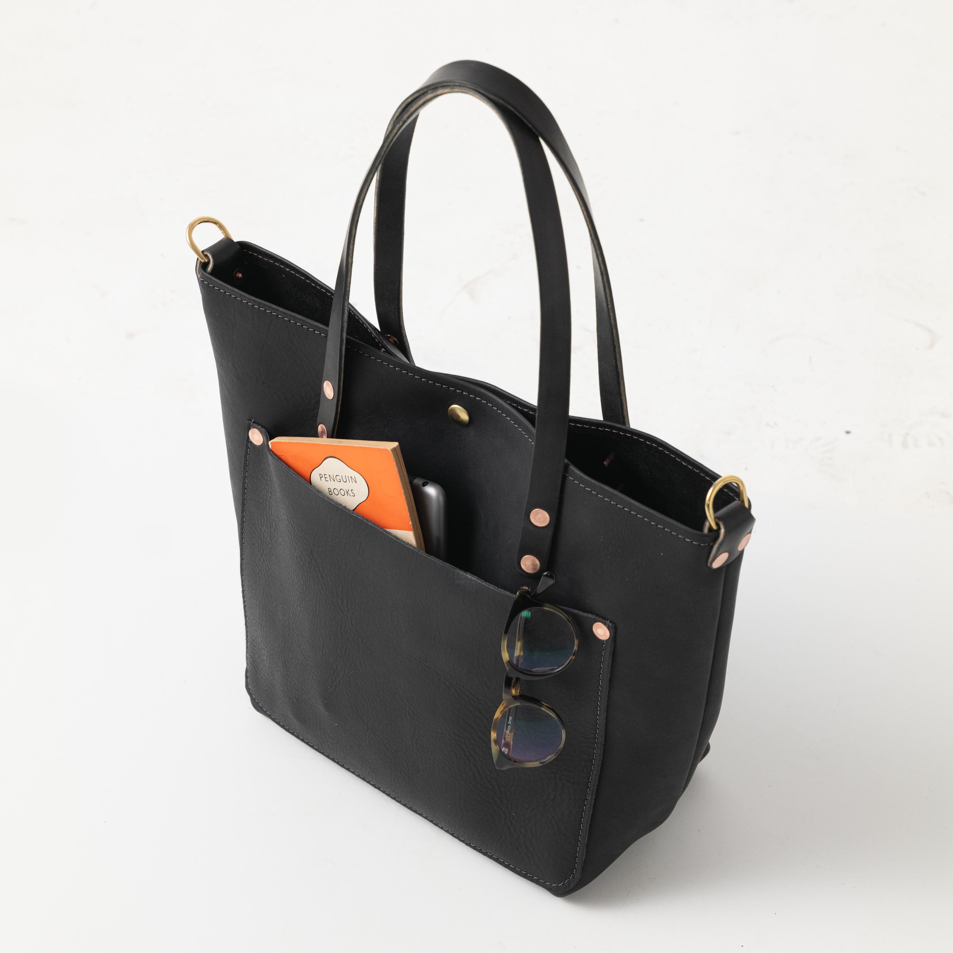 Scratch-and-Dent Black Kodiak Travel Tote