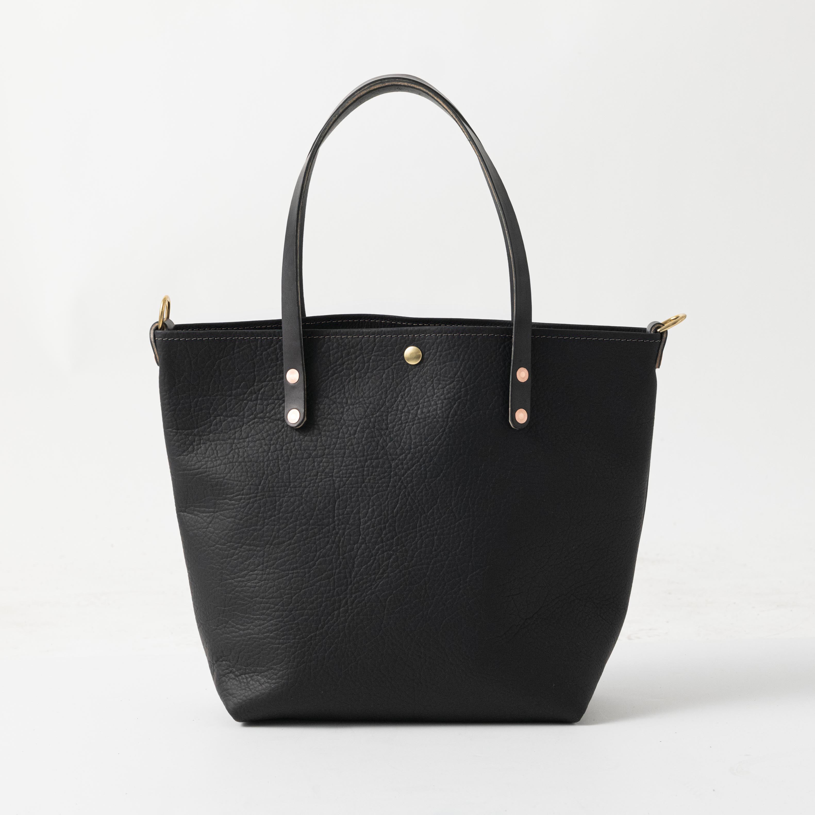 Scratch-and-Dent Black Kodiak Travel Tote