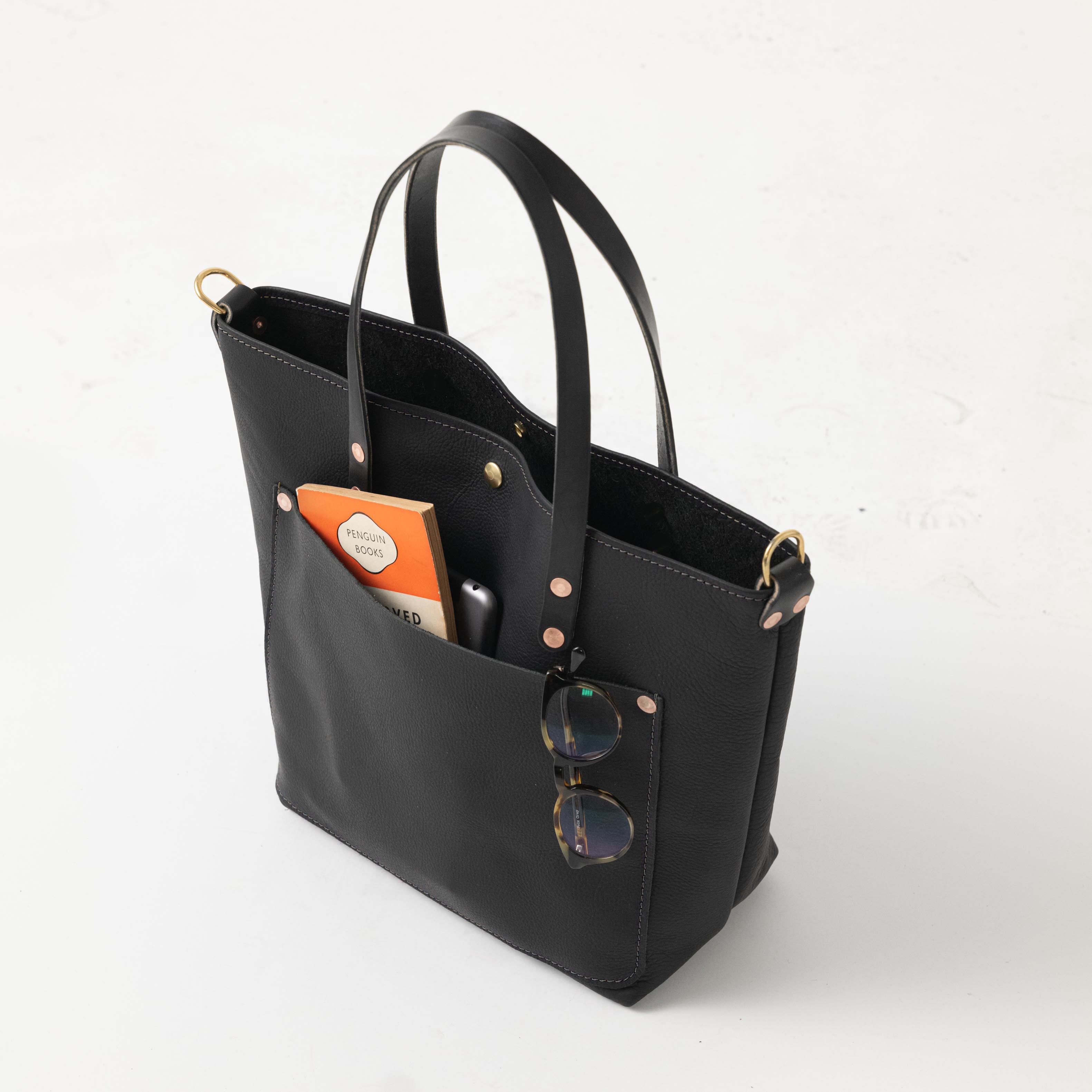 Scratch-and-Dent Black Kodiak Travel Tote