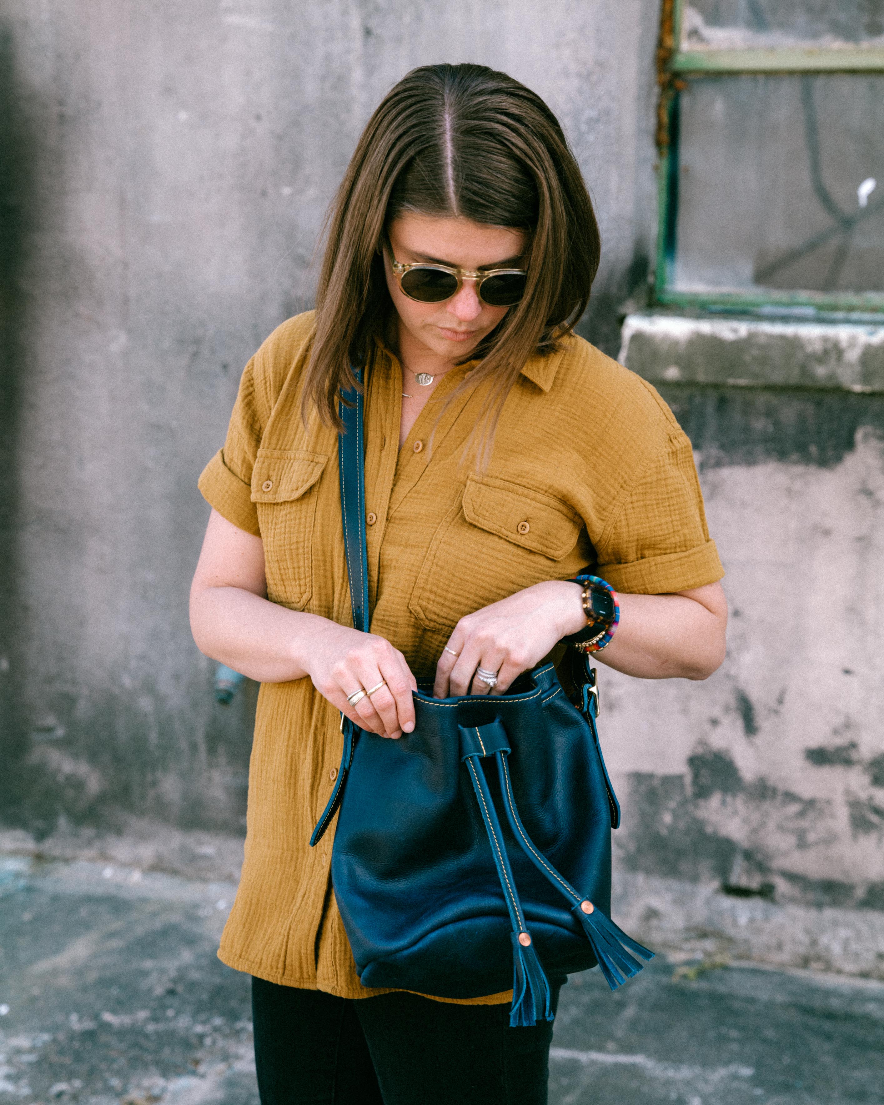 Scratch-and-Dent Navy Kodiak Bucket Bag