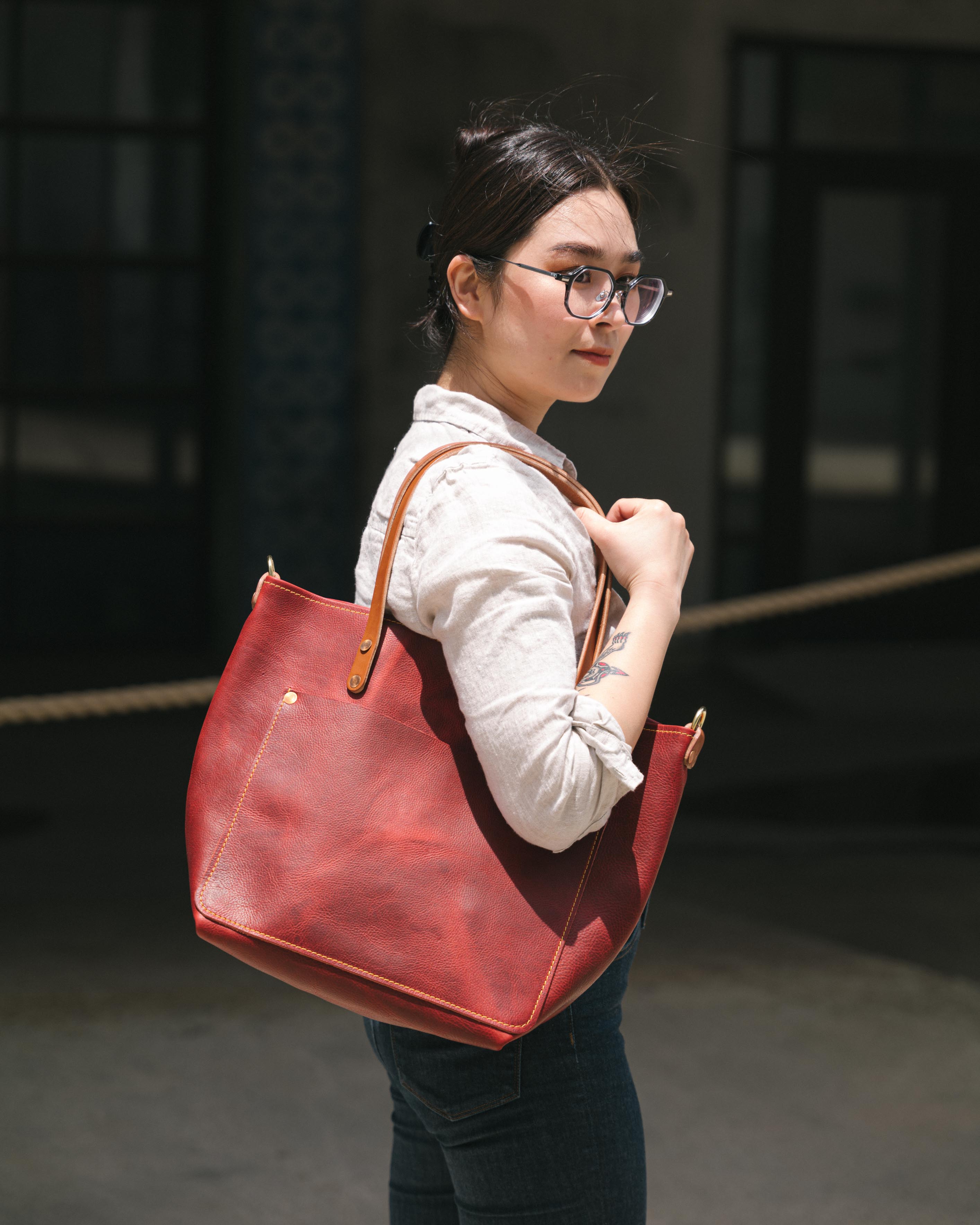 Scratch-and-Dent Red Kodiak Travel Tote