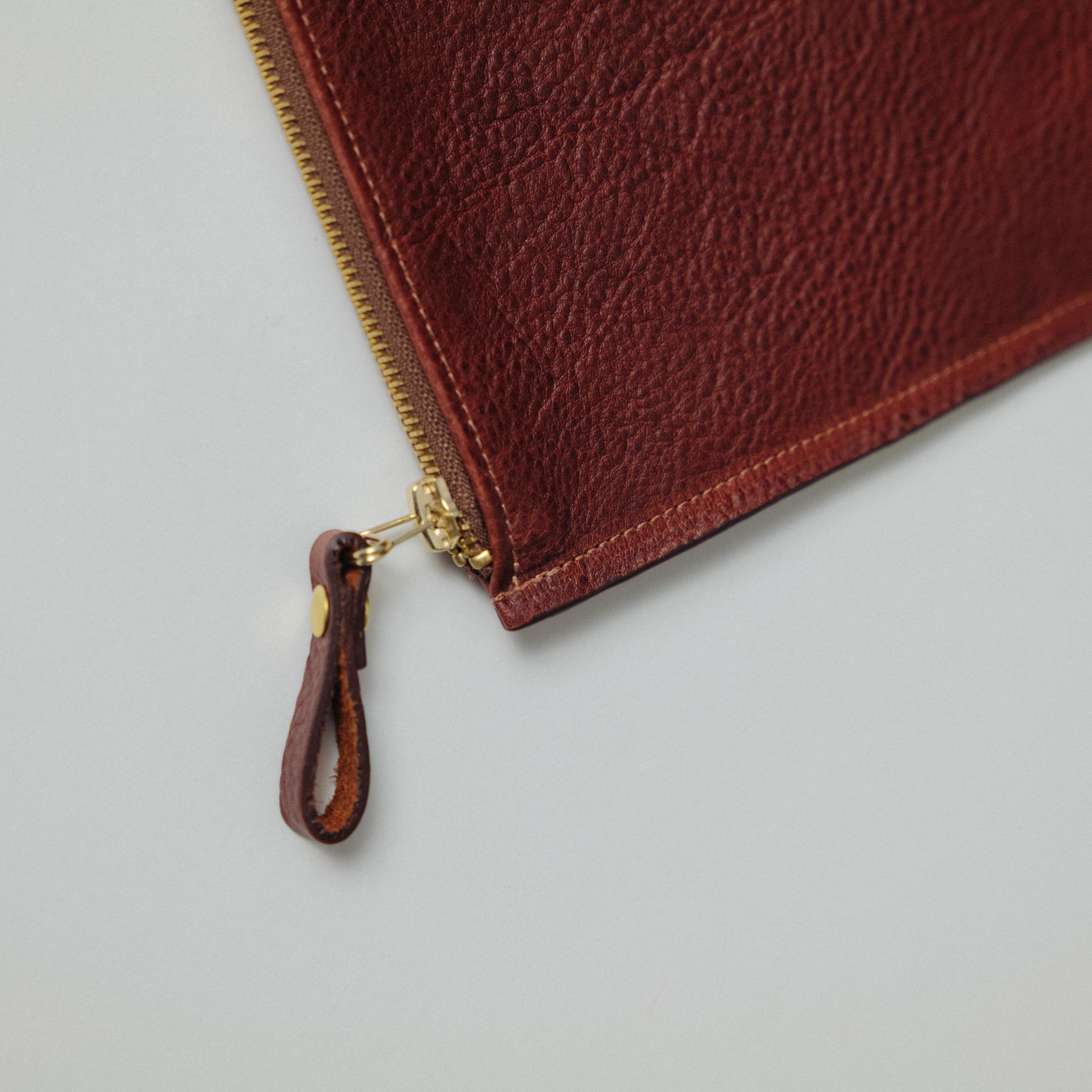 Medium Luxe Pouch