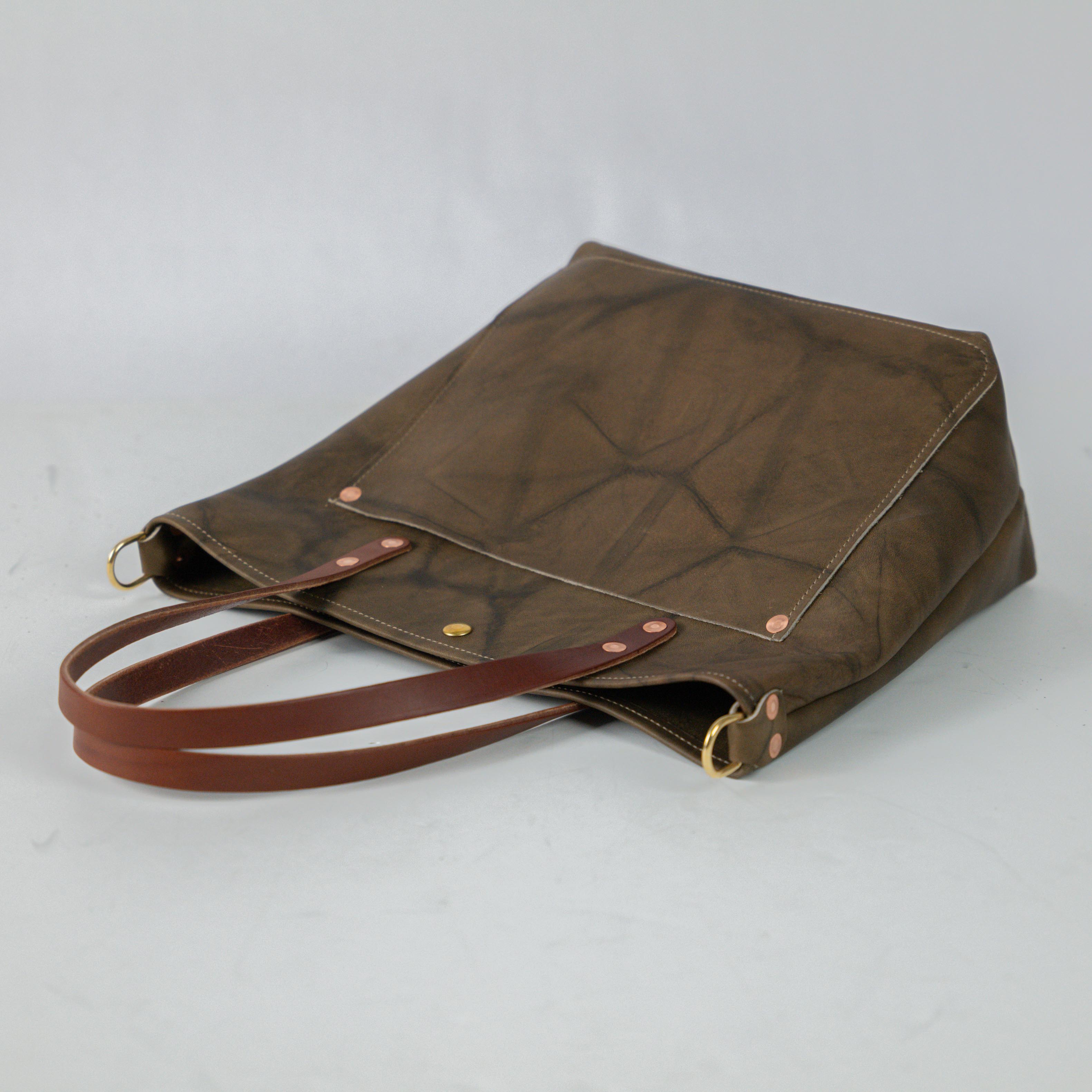 Olive Crunch Travel Tote