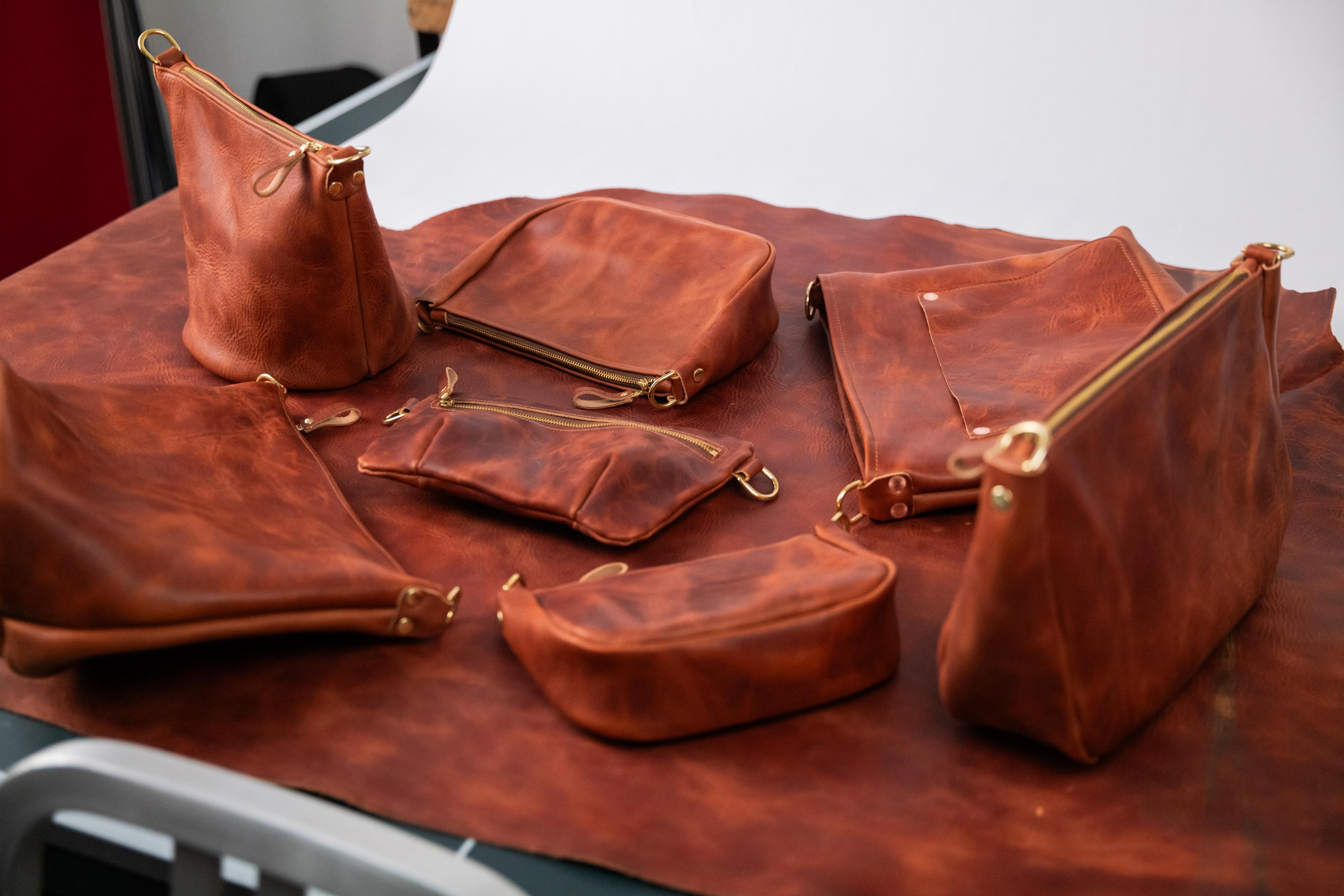 Very Tumbled Old English Derby Belt Bag