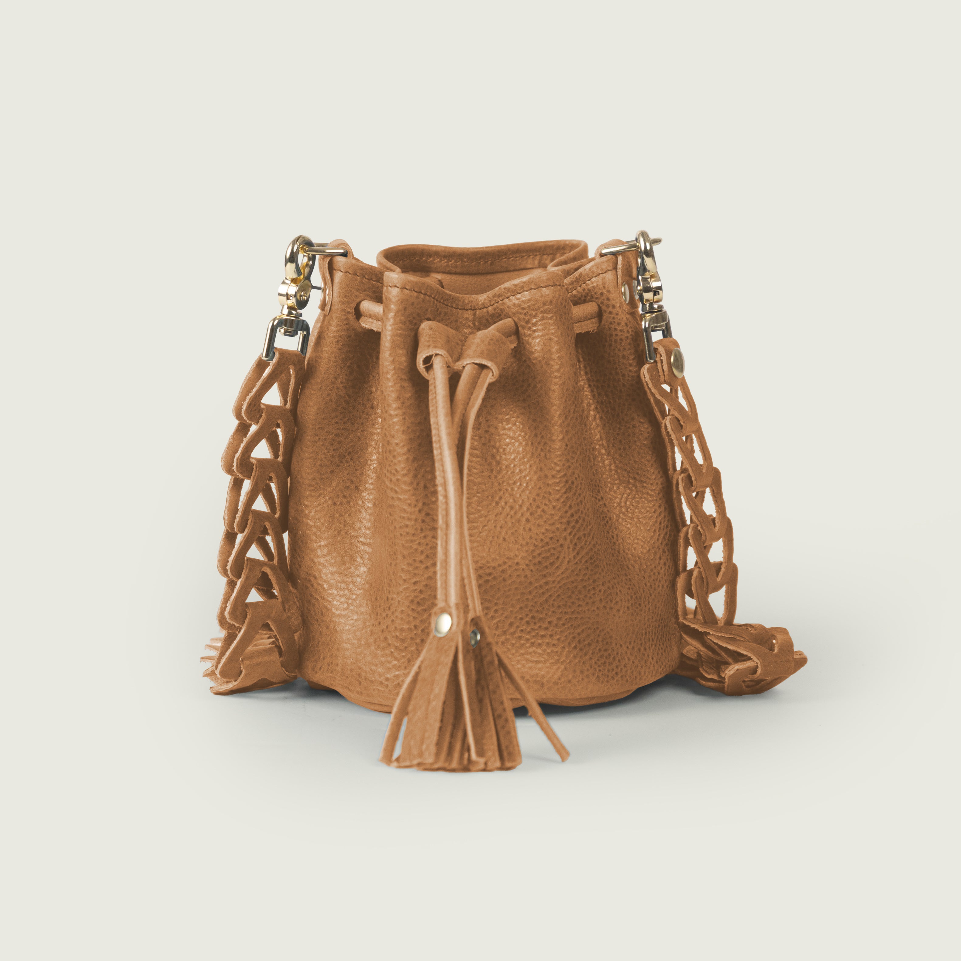 Sand Bulldog Mini Bucket Bag