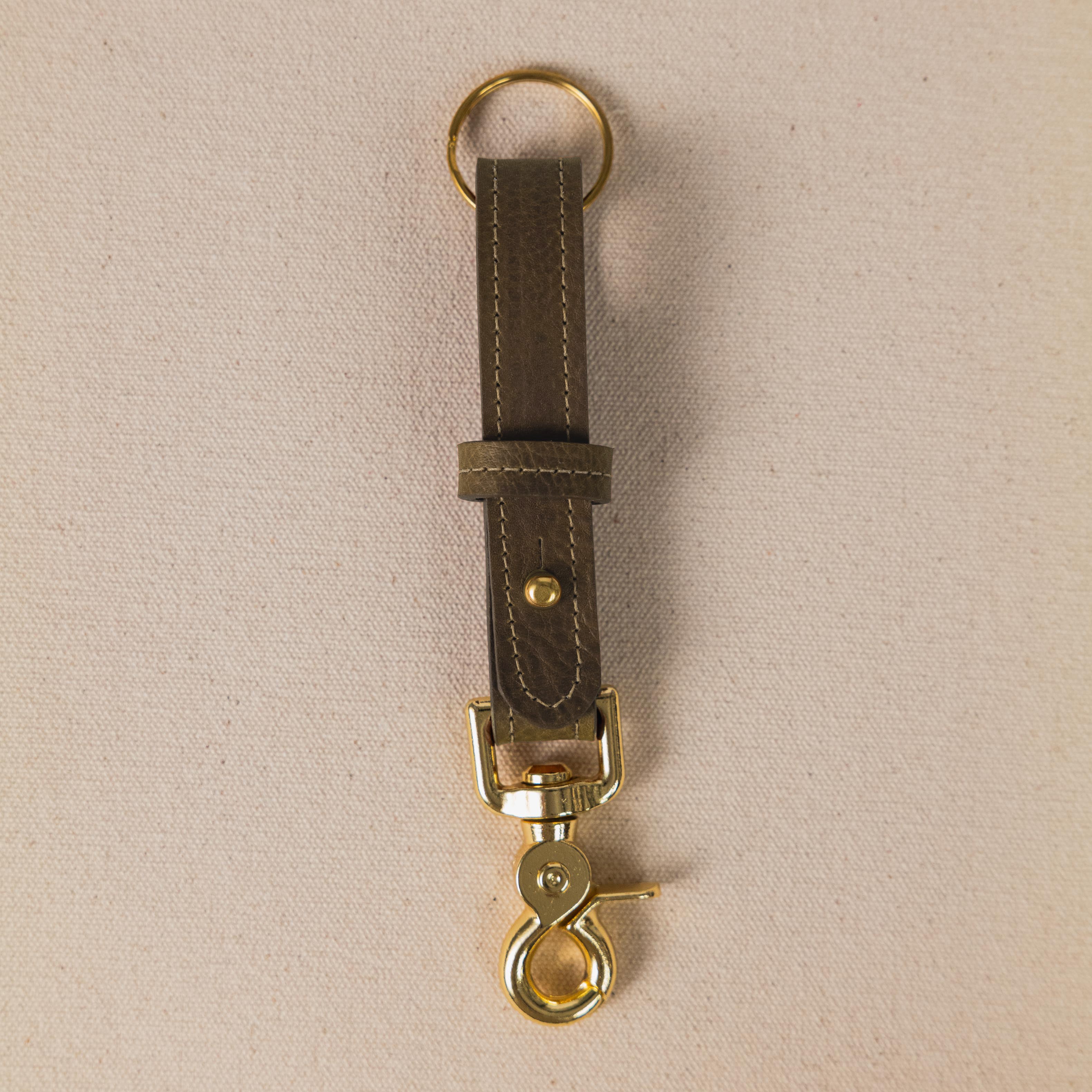 Olive Kodiak Key Lanyard- leather keychain for men and women - KMM & Co.