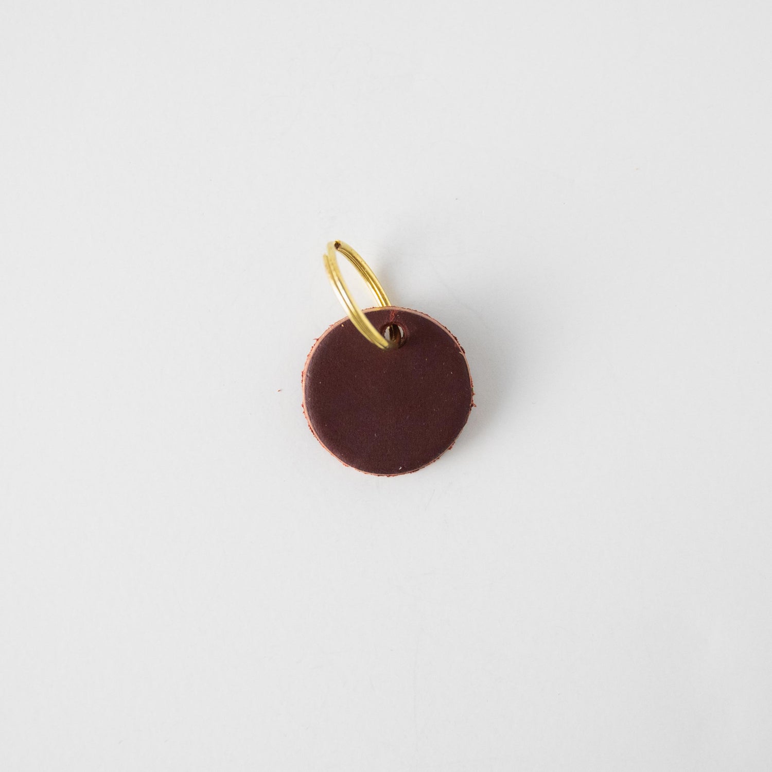 Oxblood Circle Key Fob- leather keychain - leather key holder - leather key fob - KMM & Co.