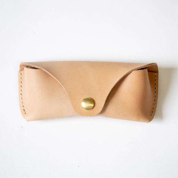 Rustic Vegetable Tan Sunglasses Case- leather glasses case - KMM & Co.