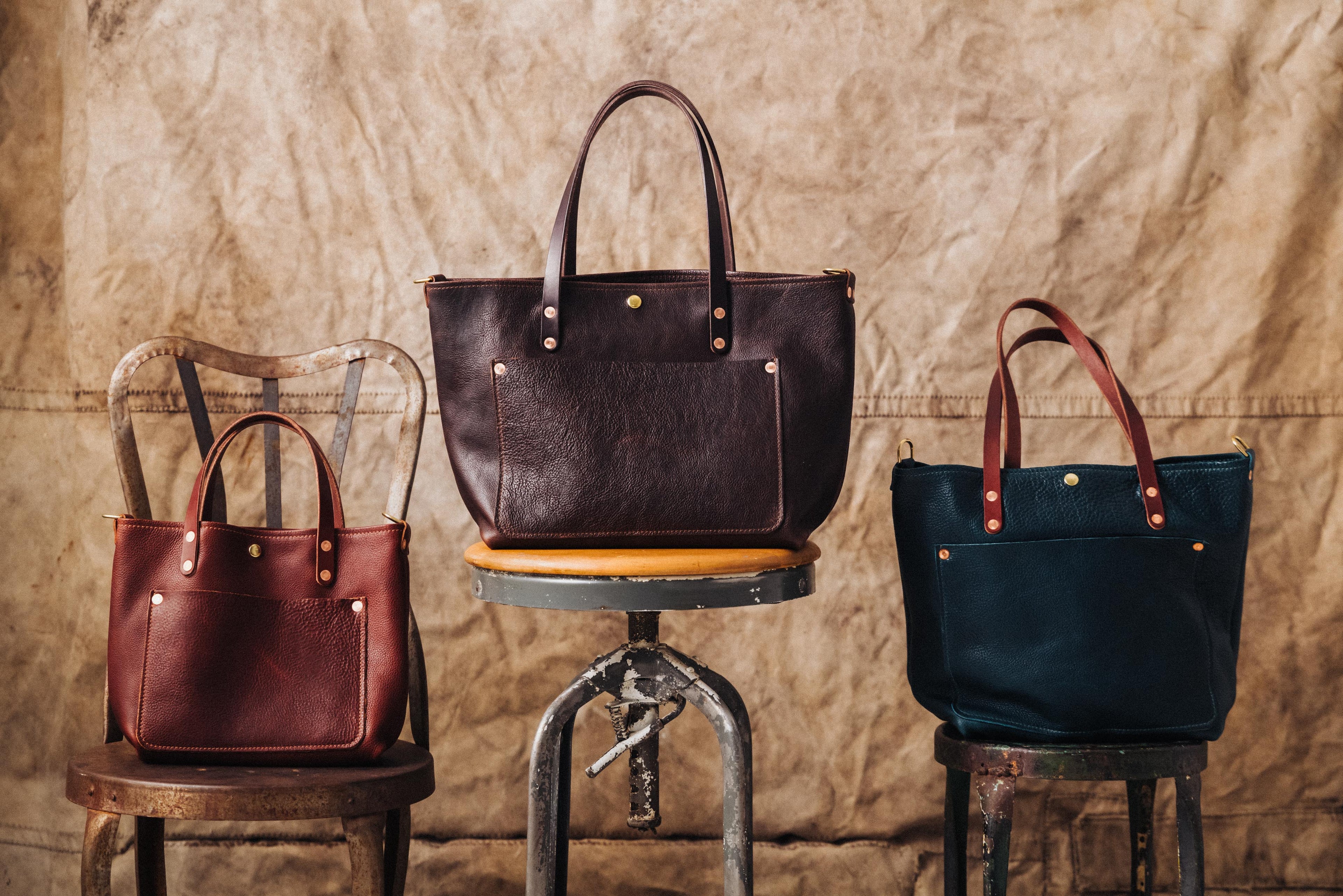 Scratch-and-Dent Dark Brown Bulldog Tote