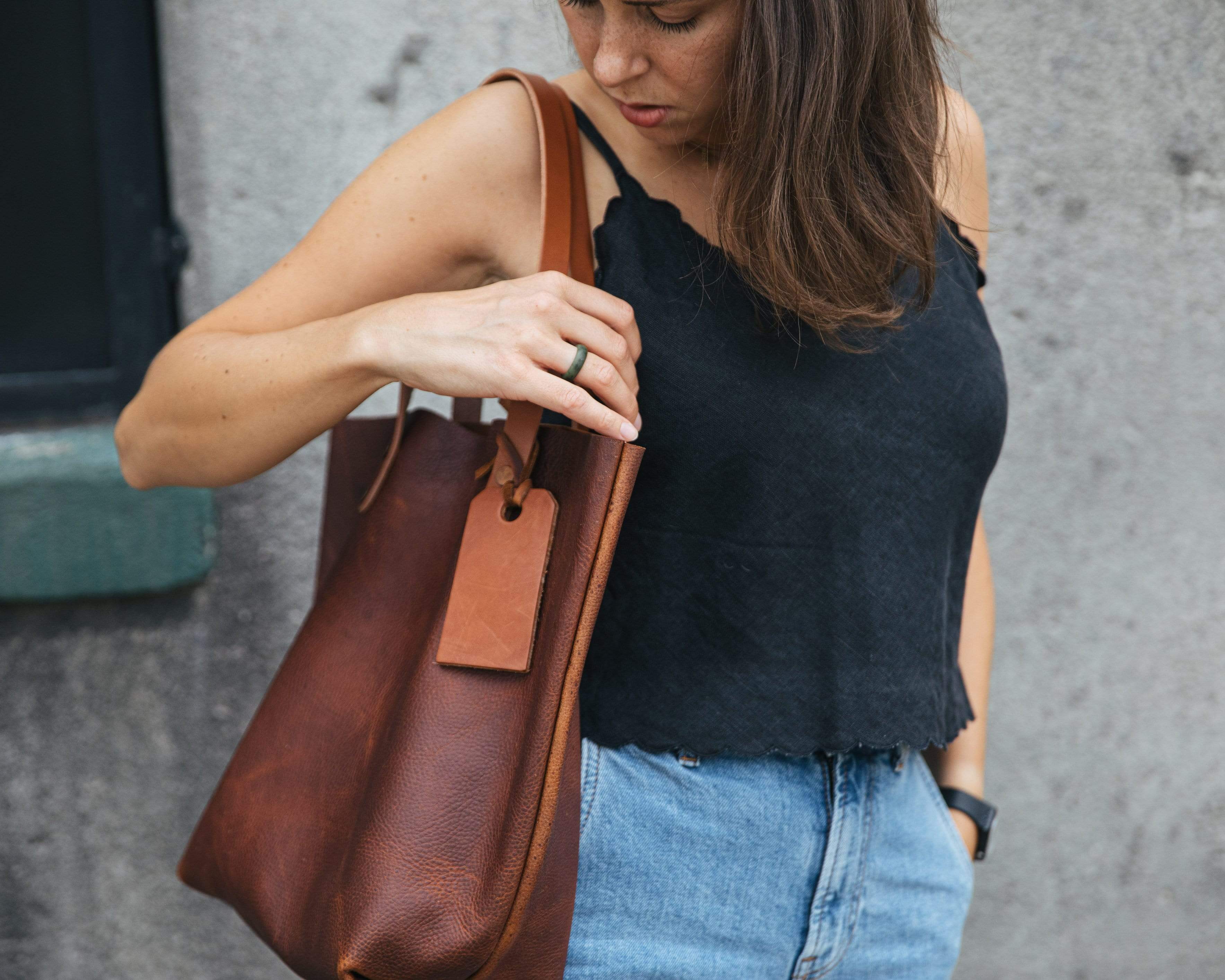Scratch-and-Dent Tan Kodiak Tote- tan leather bag handmade in America