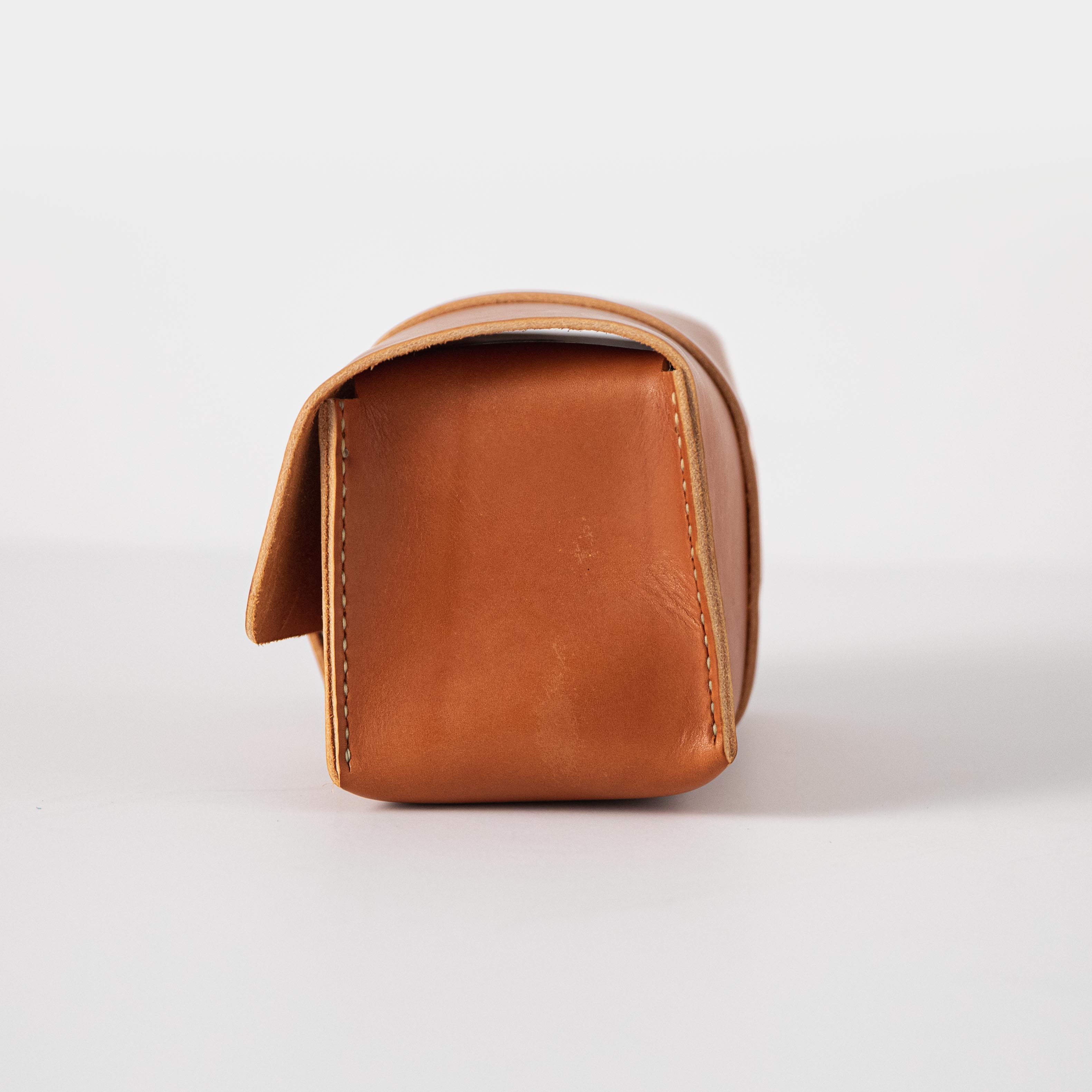 Tan Dopp Kit- mens toiletry bag - KMM & Co.