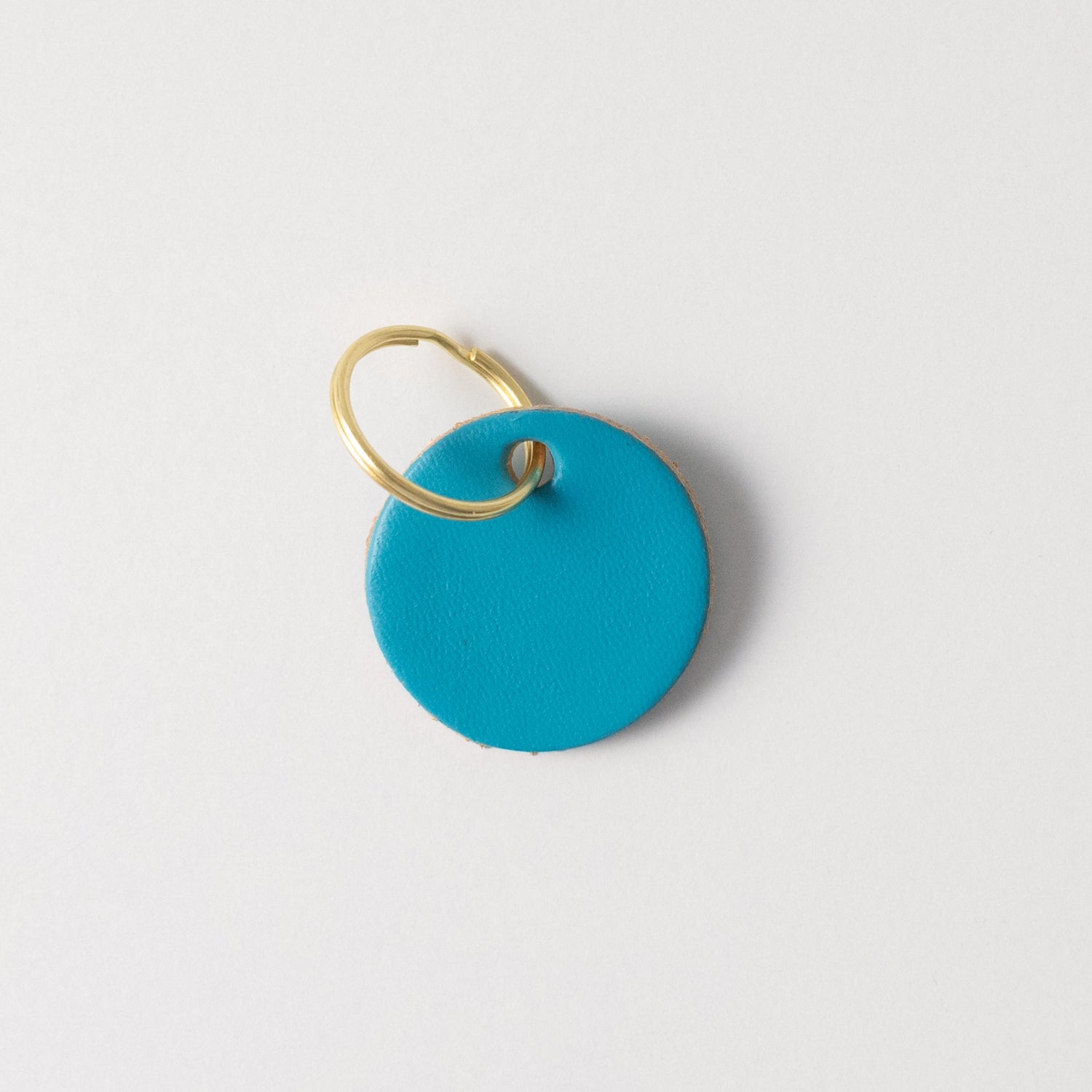 Turquoise Circle Key Fob- leather keychain - leather key holder - leather key fob - KMM & Co.