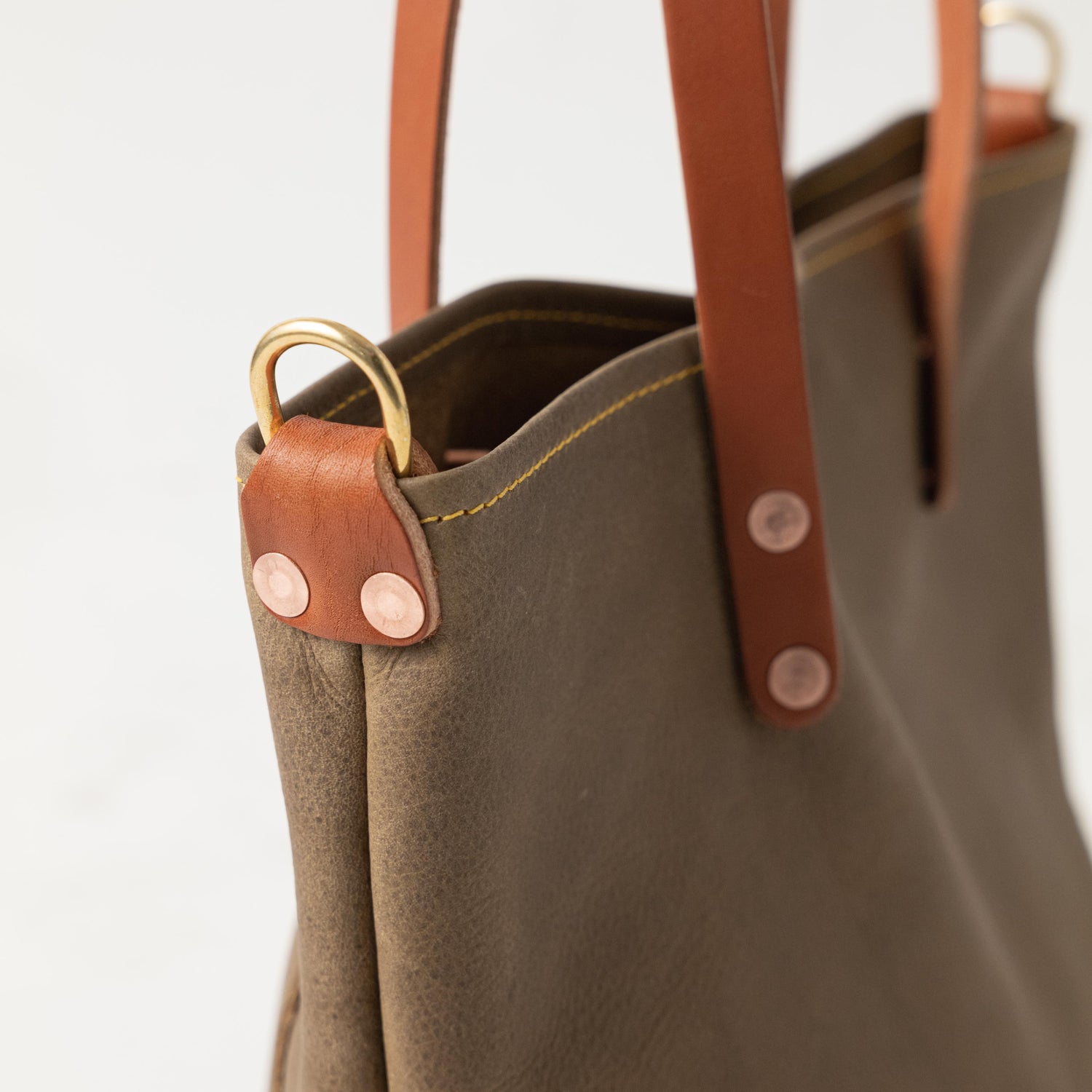 Olive Kodiak Travel Tote