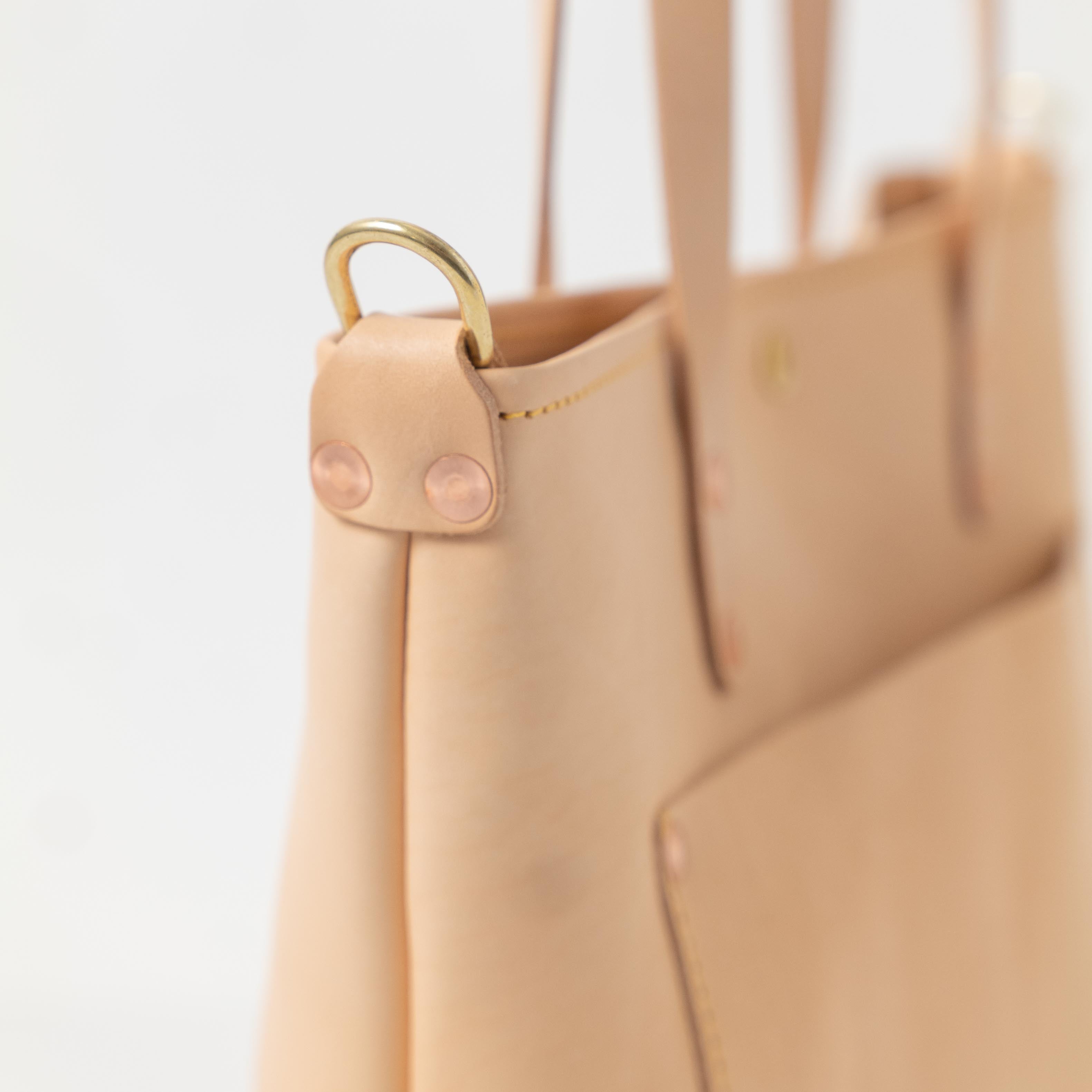 Rustic Vegetable Tanned Travel Tote