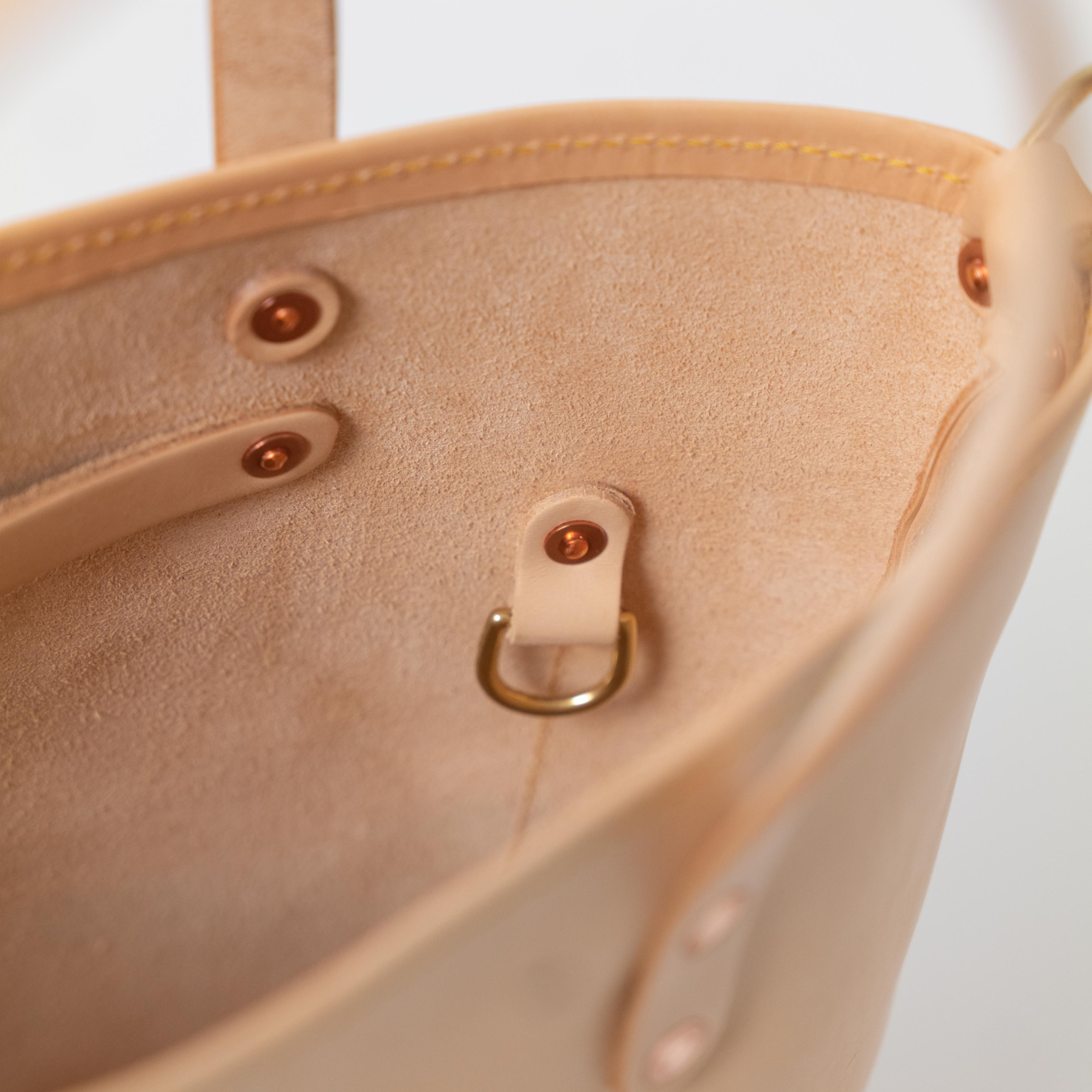 Rustic Vegetable Tanned Travel Tote
