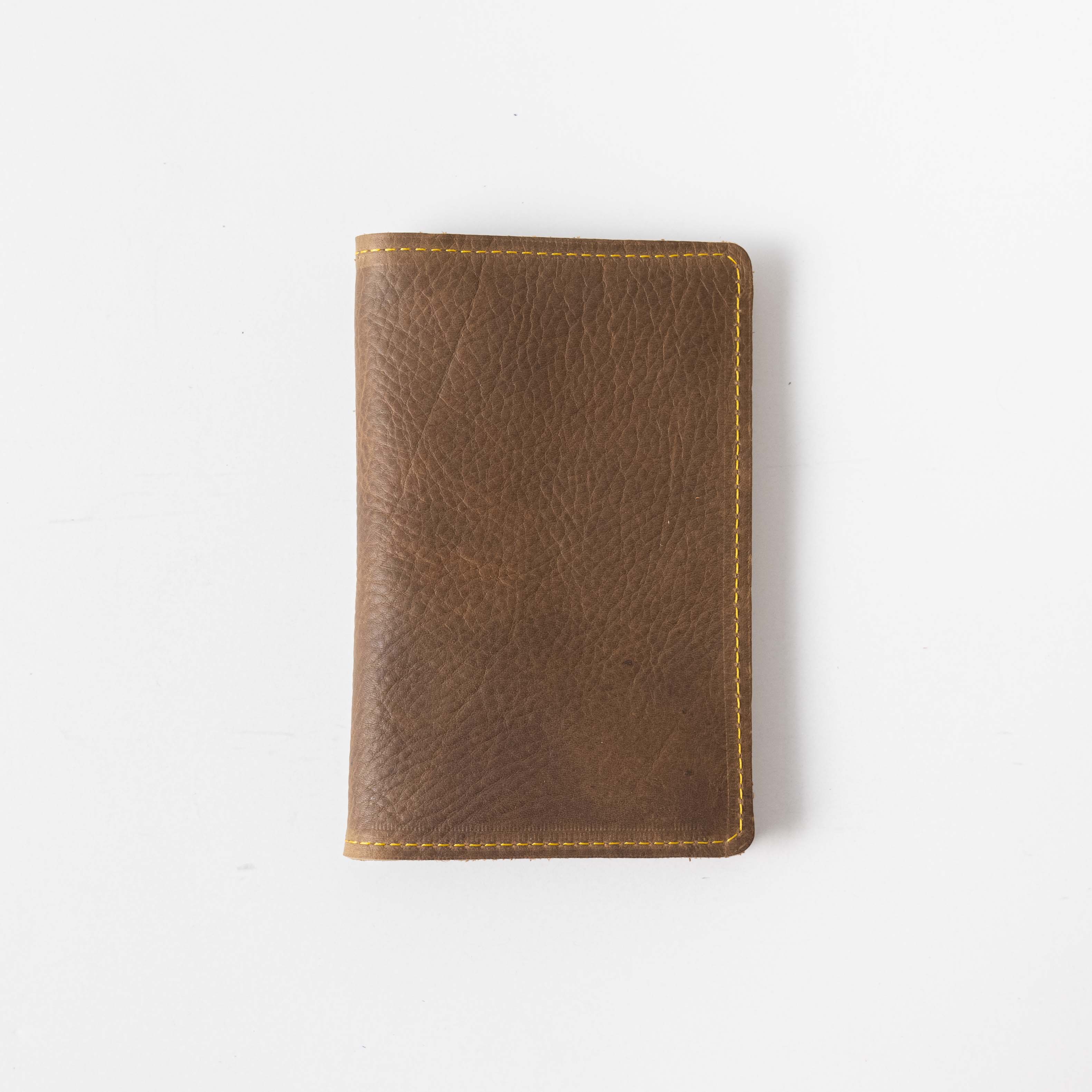 Olive Kodiak Passport Wallet