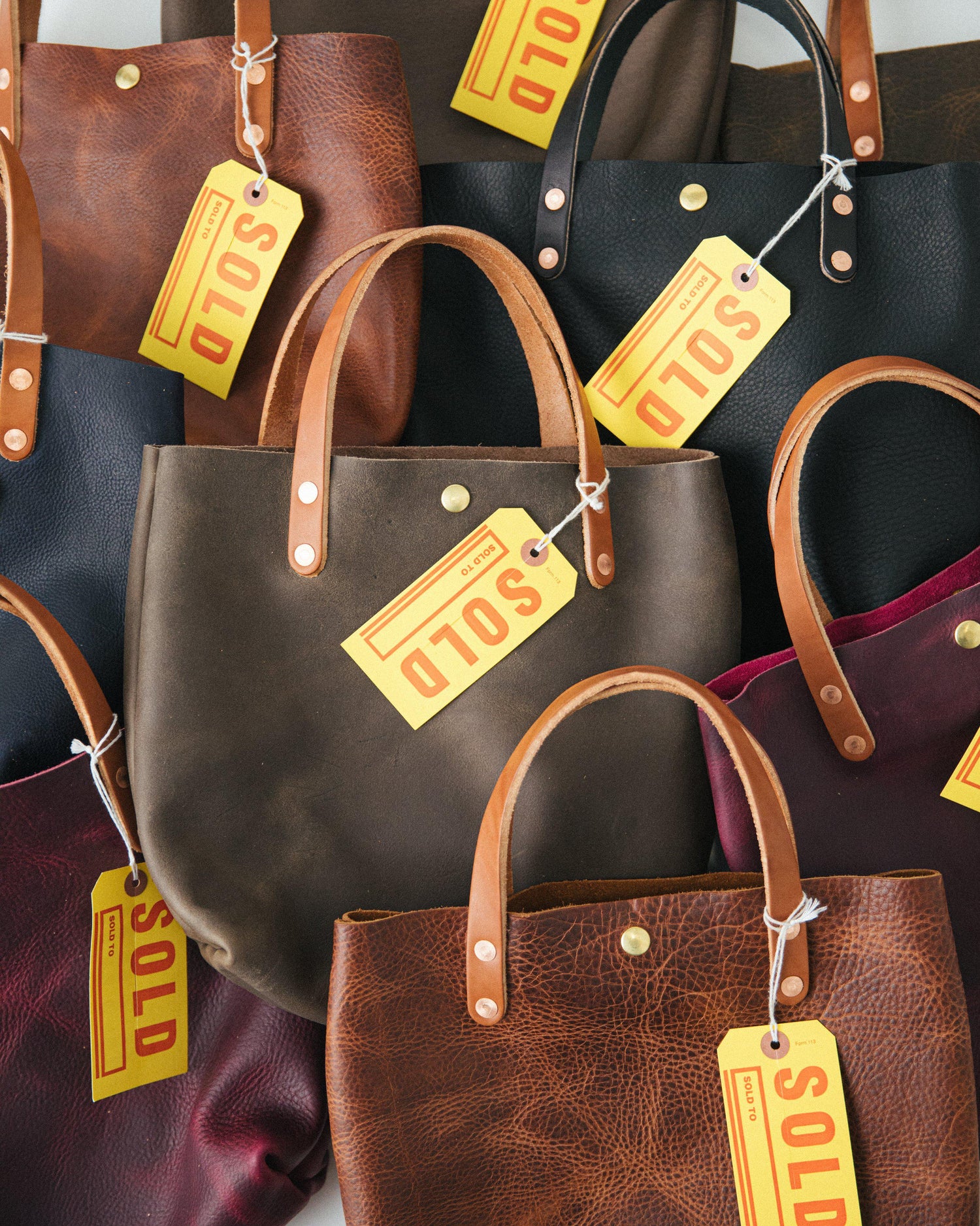 Mini Tote Bags: The Perfect Leather Tote for Everyday