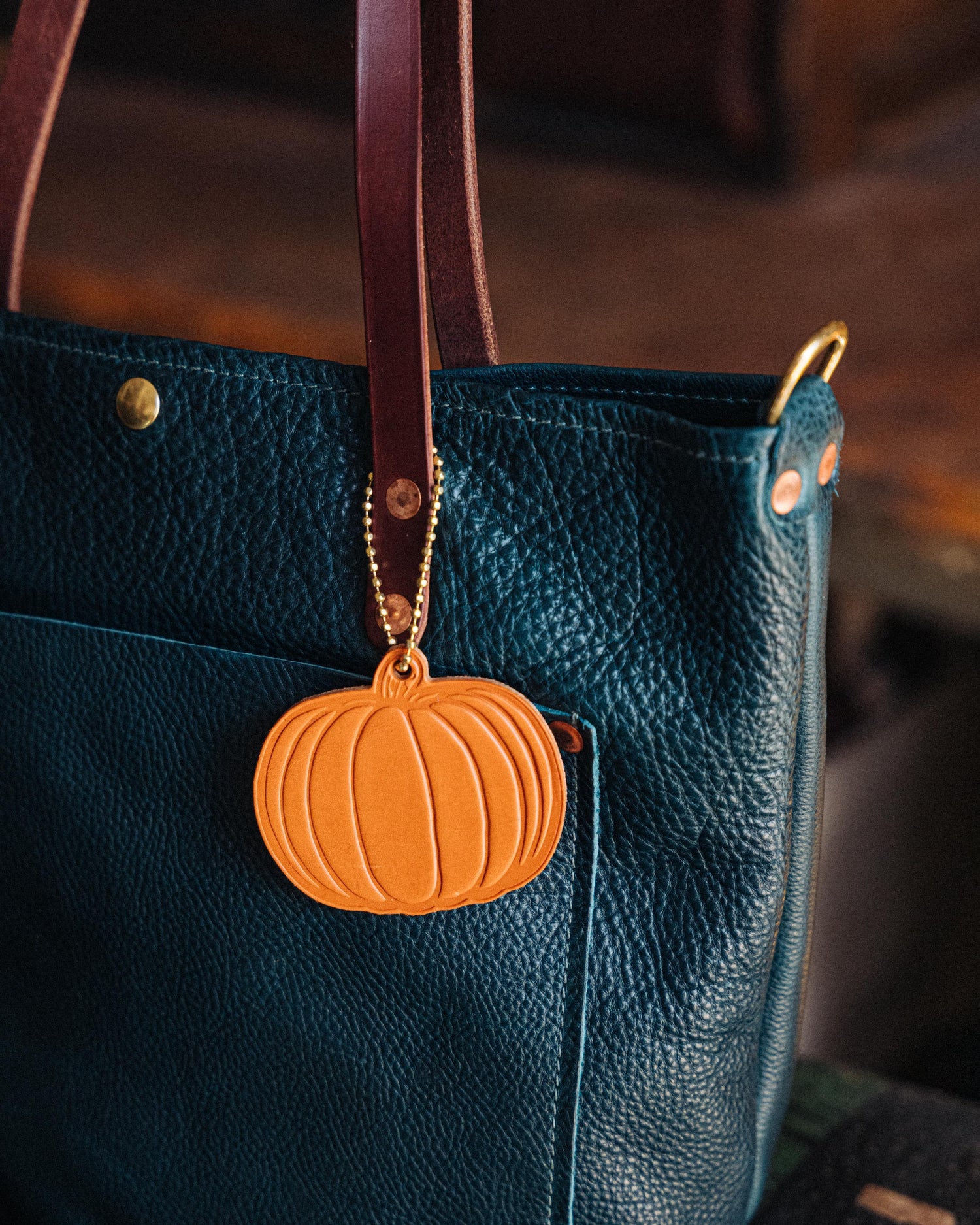 2-Ply Kodiak Pumpkin Tag- personalized luggage tags - custom luggage tags - KMM &amp; Co.