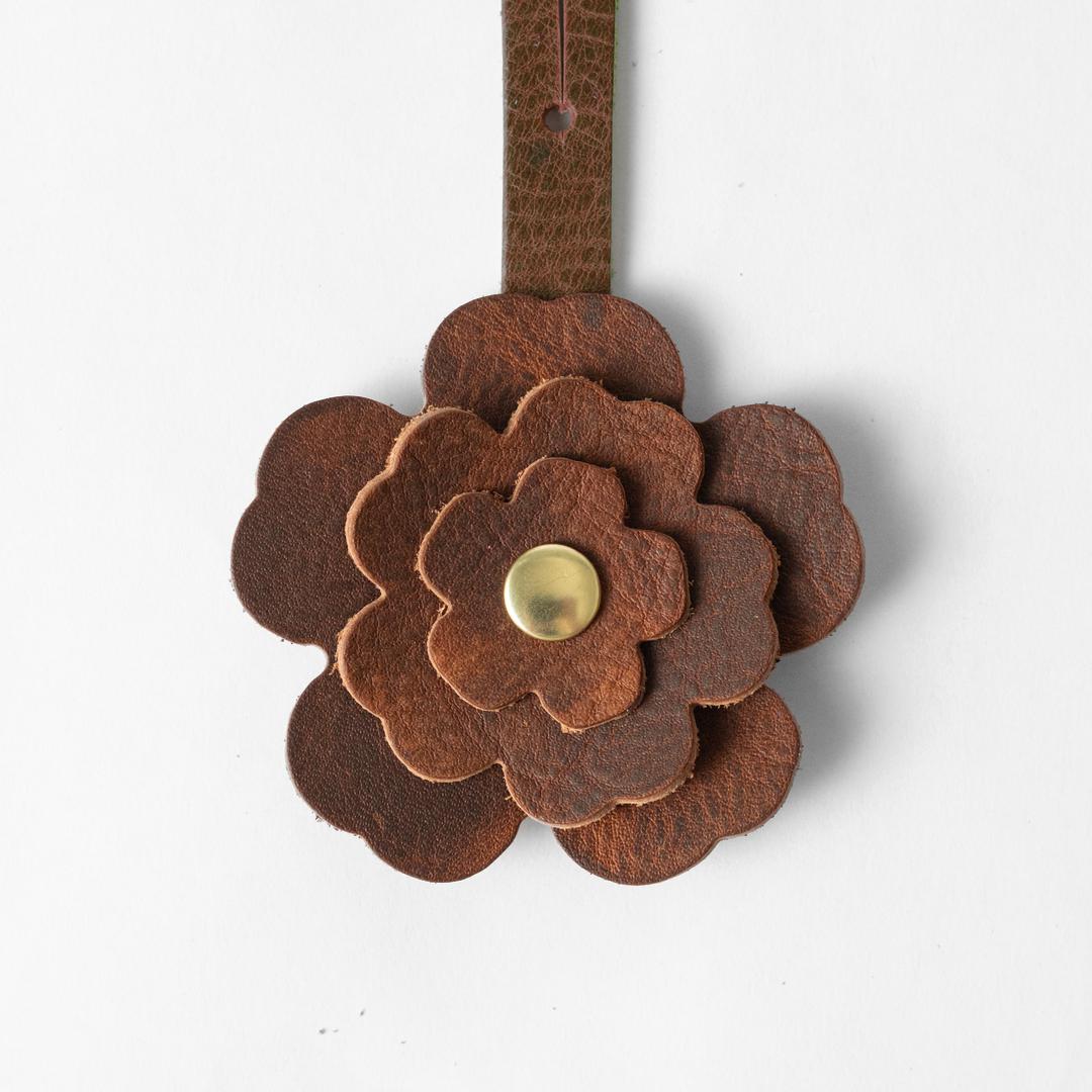 Kodiak Flower Charm