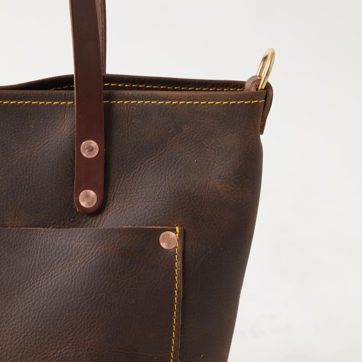 Scratch-and-Dent Brown Kodiak Travel Tote