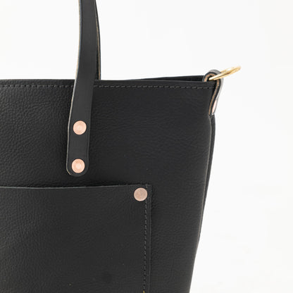 Scratch-and-Dent Black Kodiak Travel Tote