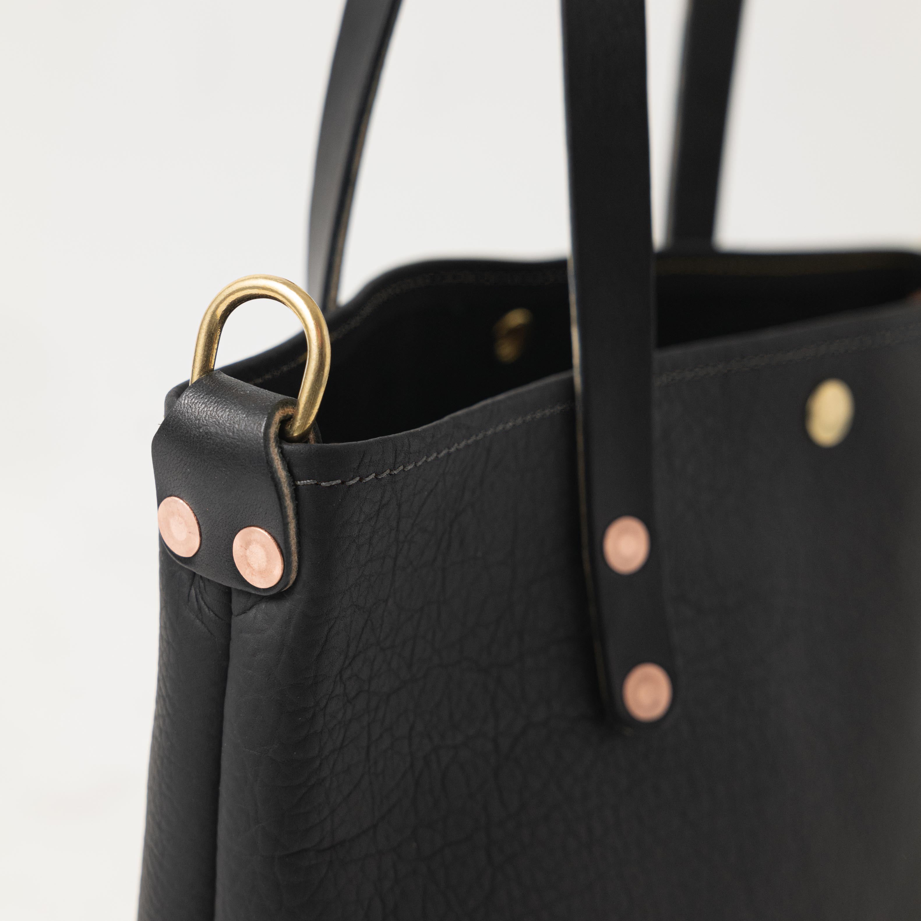 Scratch-and-Dent Black Kodiak Travel Tote