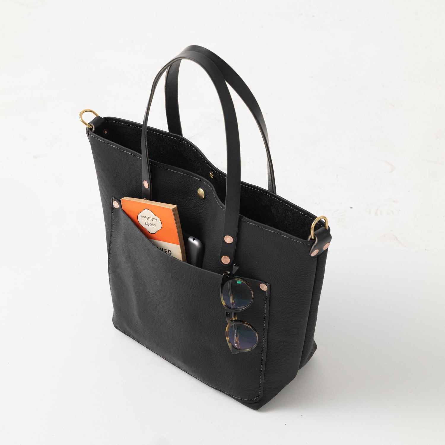 Scratch-and-Dent Black Kodiak Travel Tote