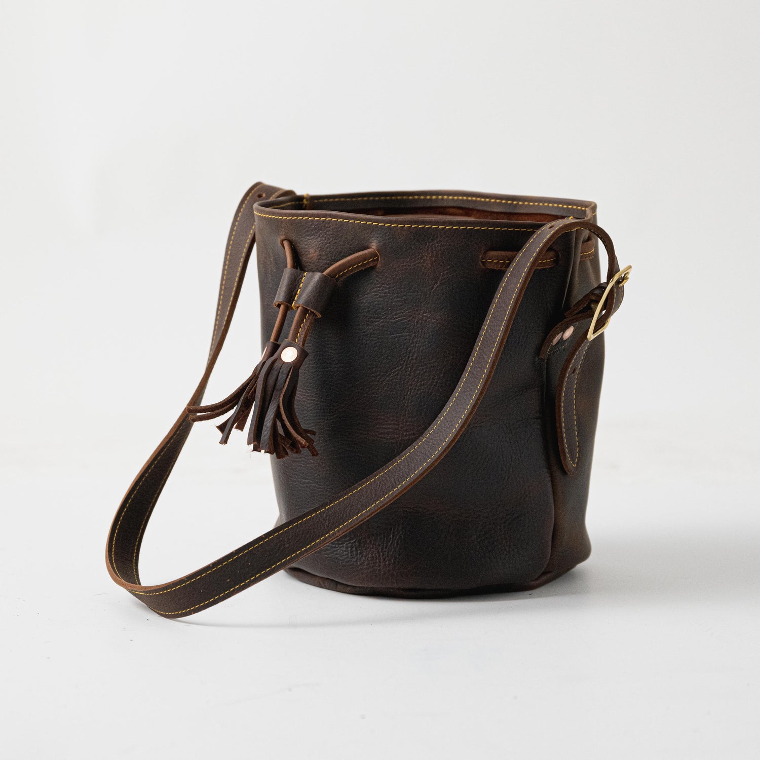 Scratch-and-Dent Brown Kodiak Bucket Bag