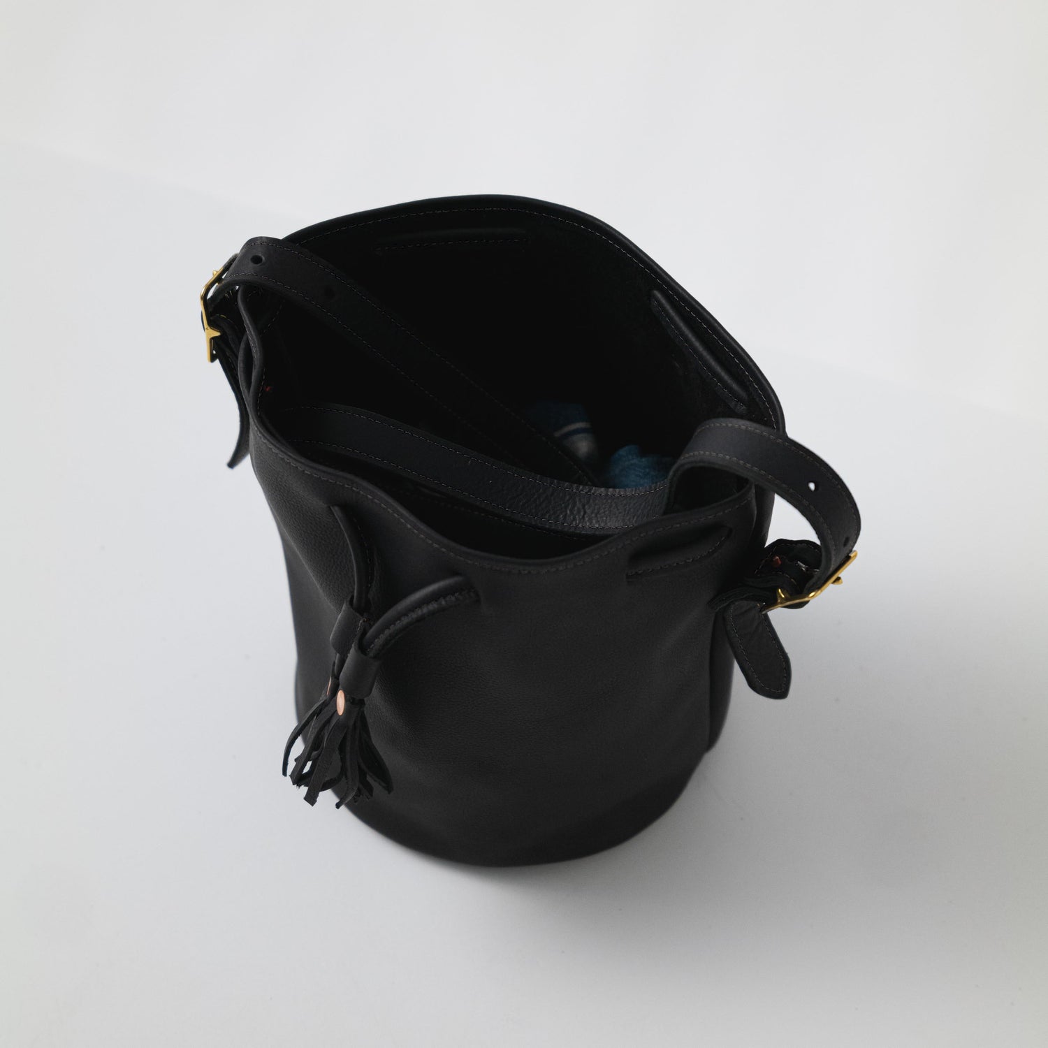 Scratch-and-Dent Black Kodiak Bucket Bag