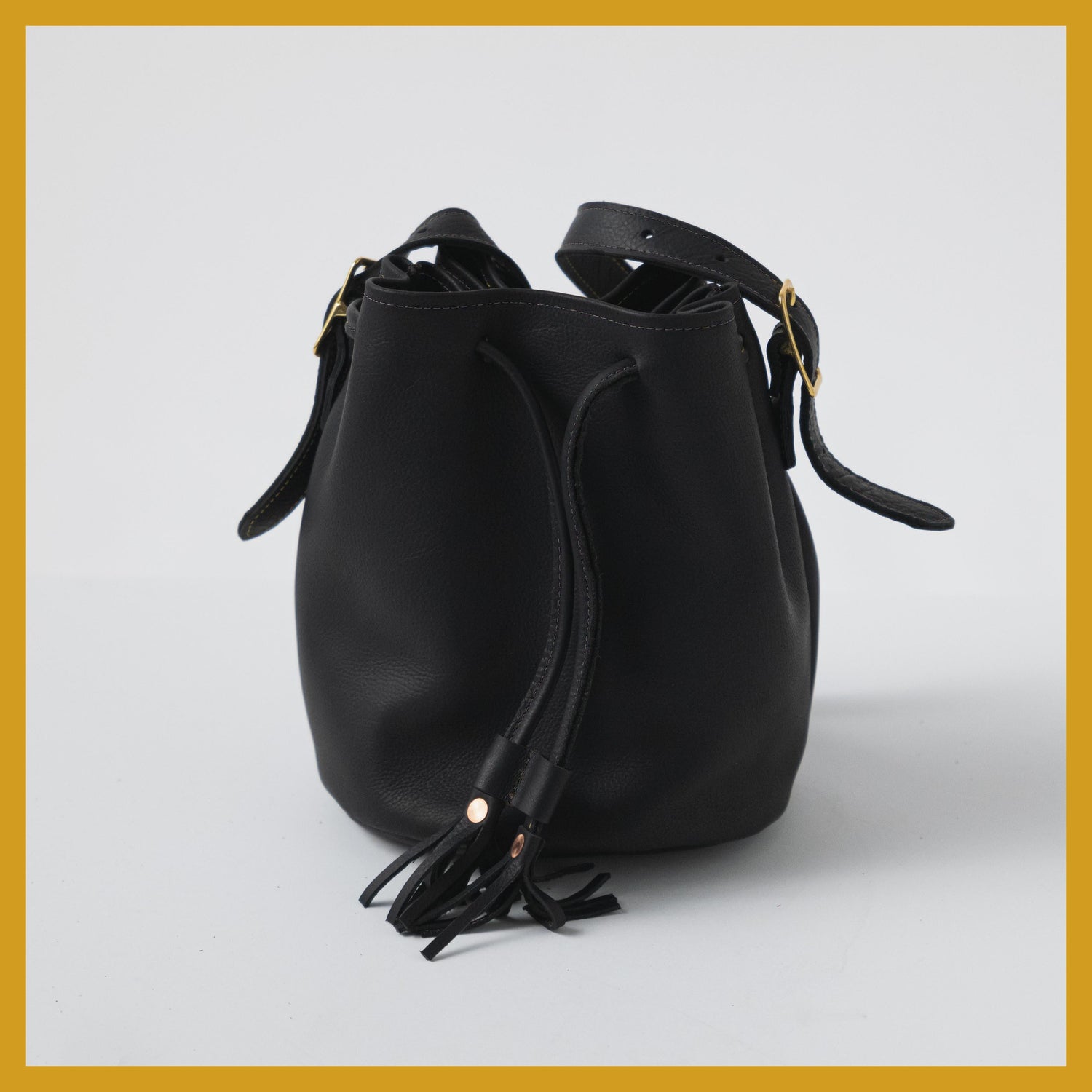 Scratch-and-Dent Black Kodiak Bucket Bag