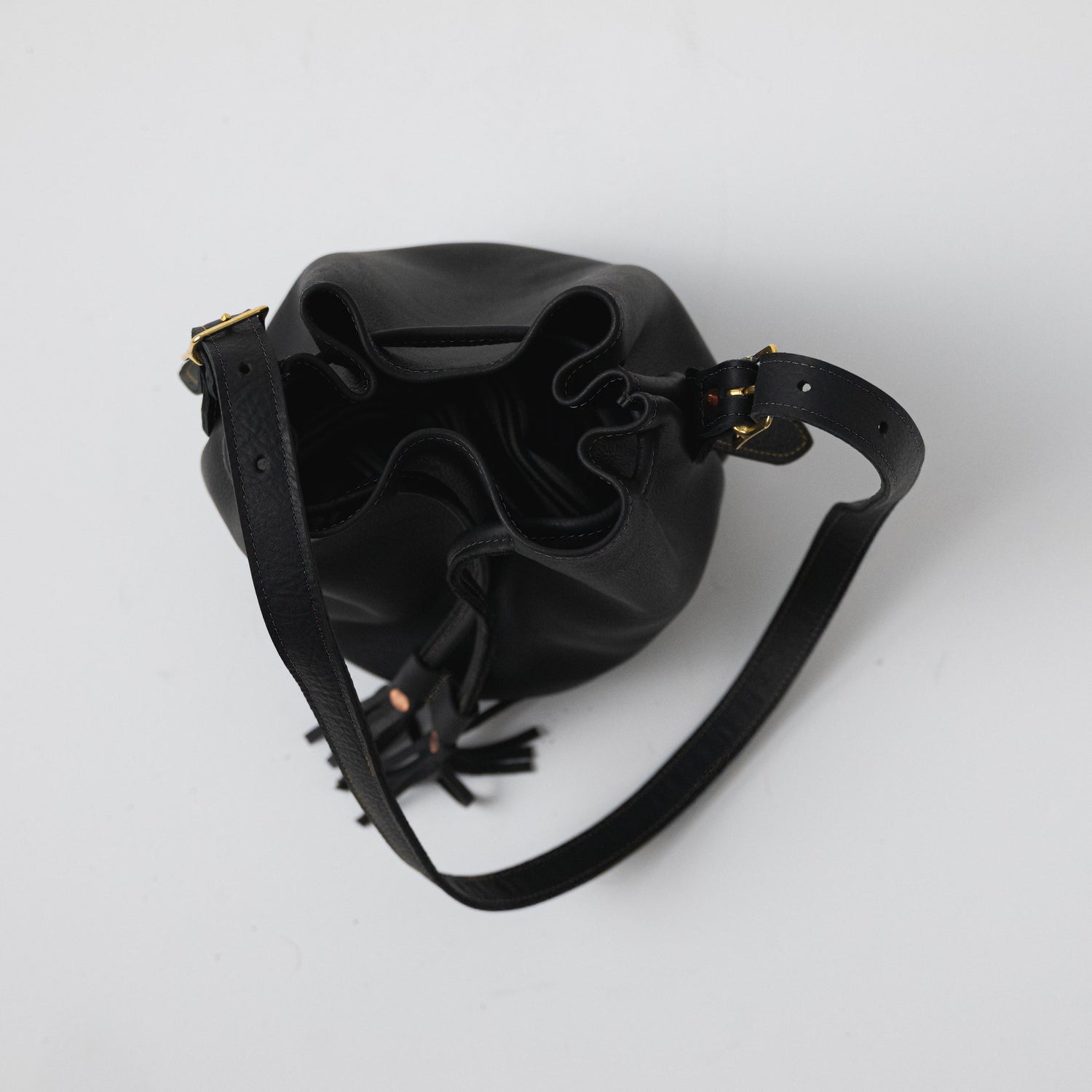 Scratch-and-Dent Black Kodiak Bucket Bag