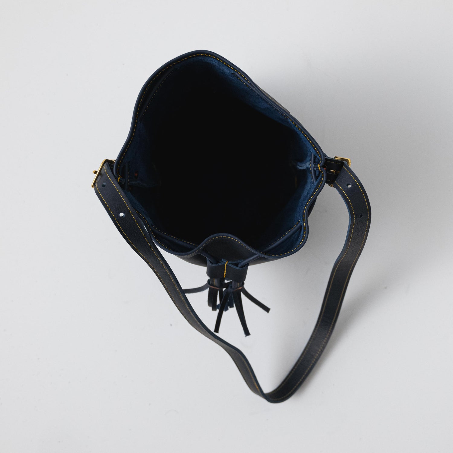 Scratch-and-Dent Navy Kodiak Bucket Bag