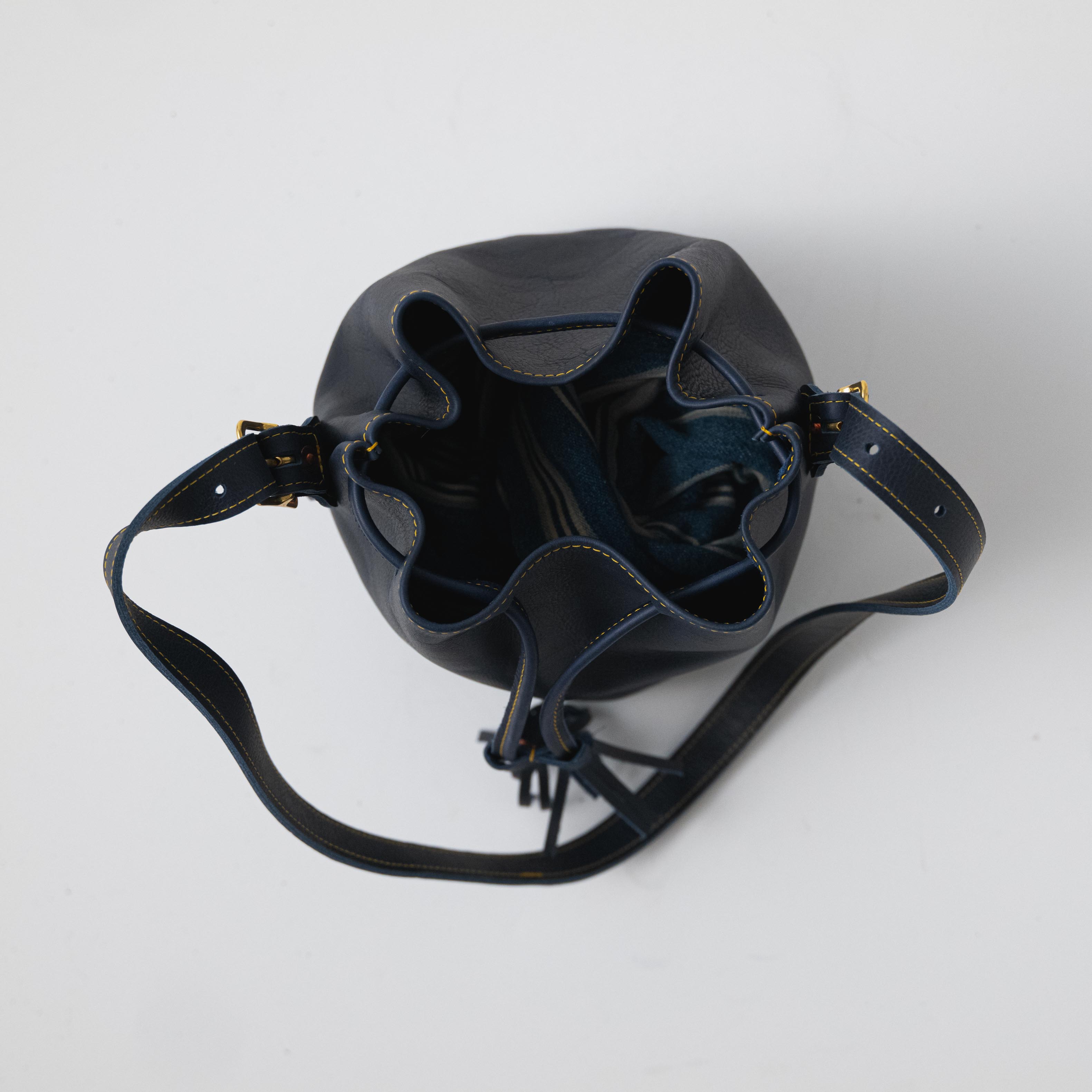 Scratch-and-Dent Navy Kodiak Bucket Bag