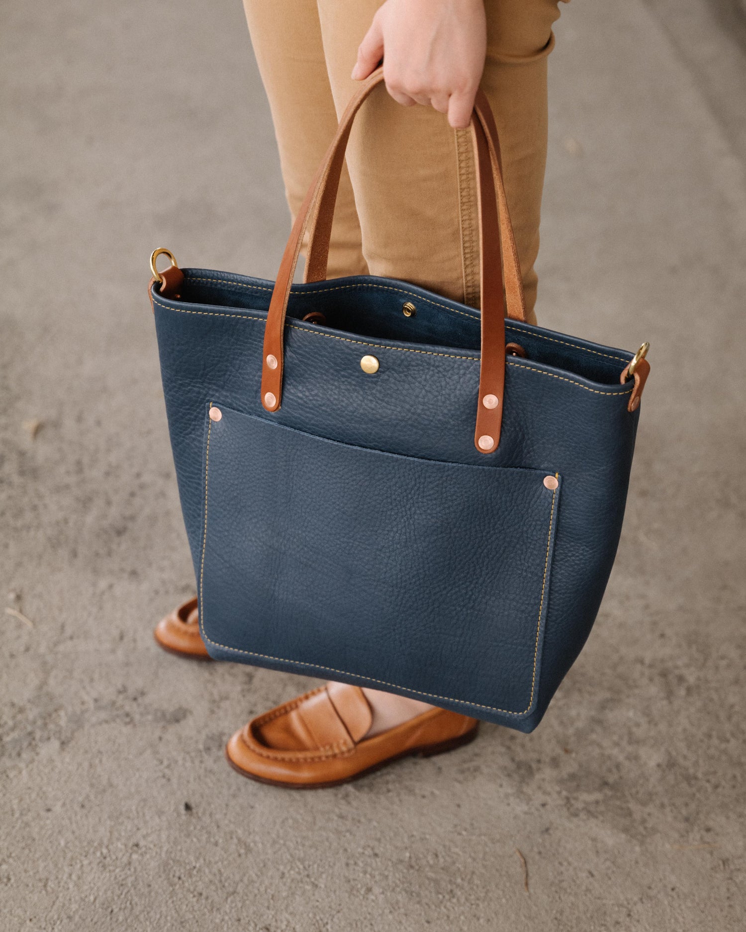 Scratch-and-Dent Blue Cypress Travel Tote