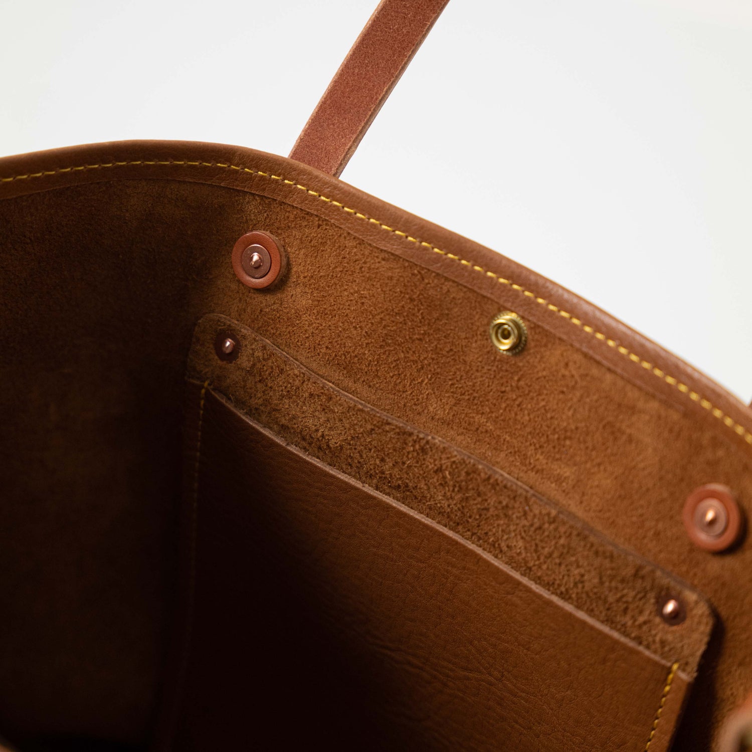 Scratch-and-Dent Cognac Cypress Travel Tote