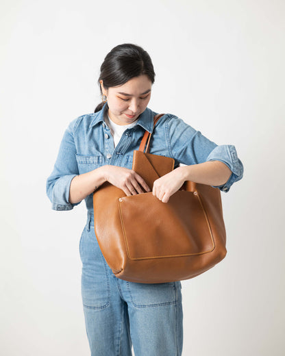 Scratch-and-Dent Cognac Cypress Market Tote