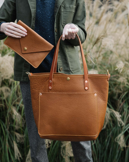 Scratch-and-Dent Cognac Cypress Travel Tote