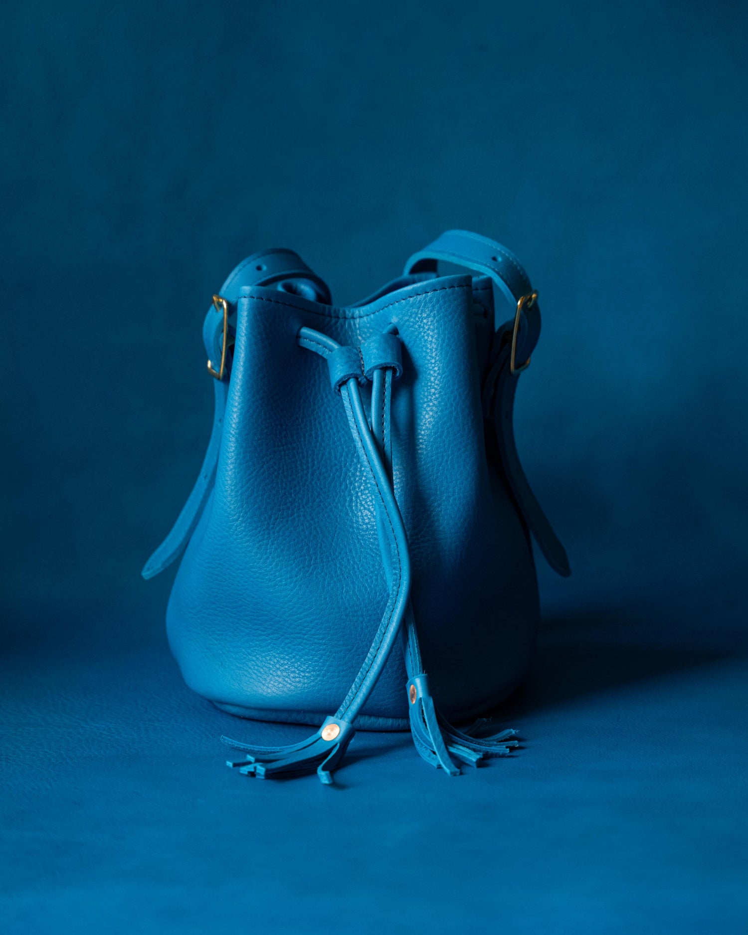 Scratch-and-Dent Cerulean Cypress Bucket Bag