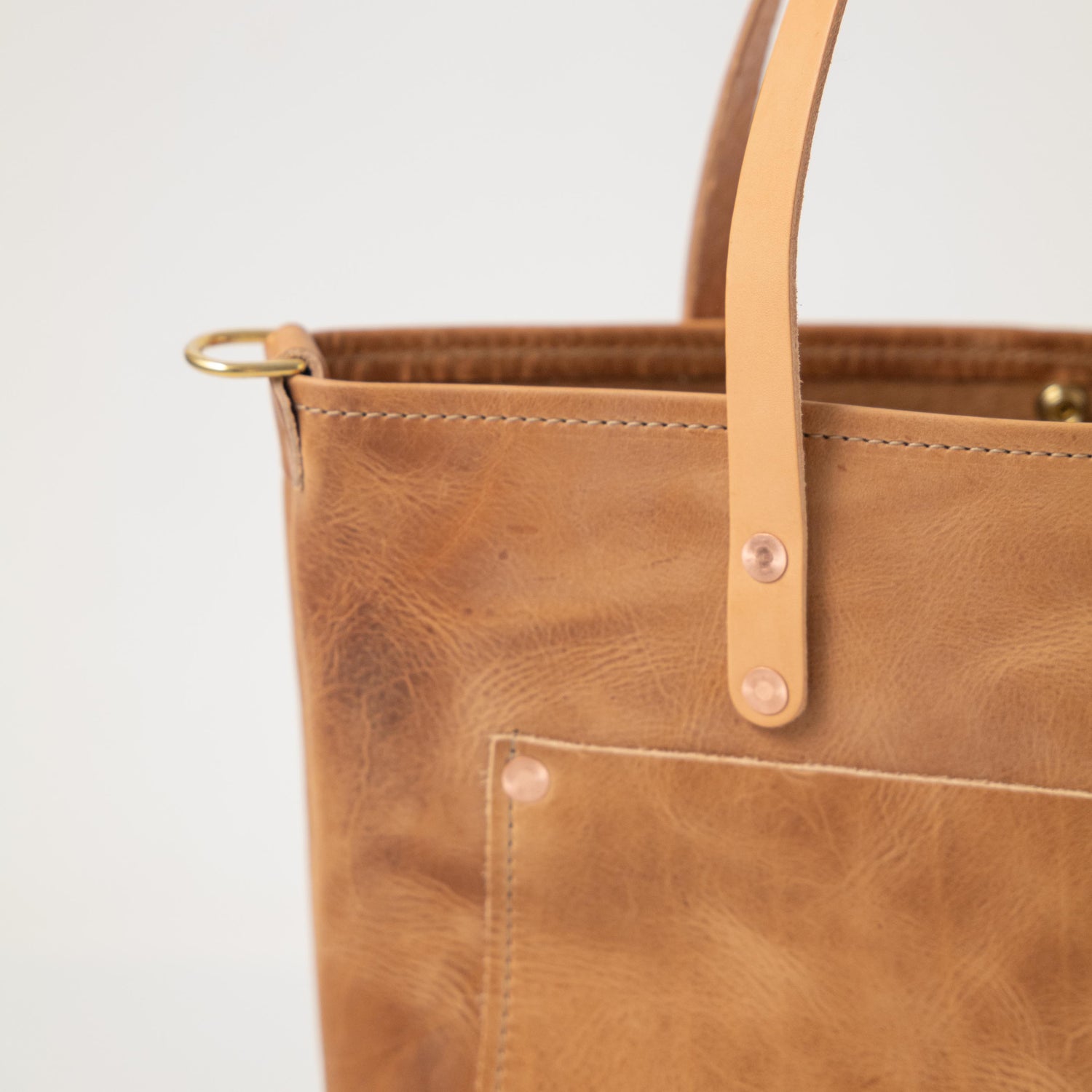 Natural Derby Travel Tote