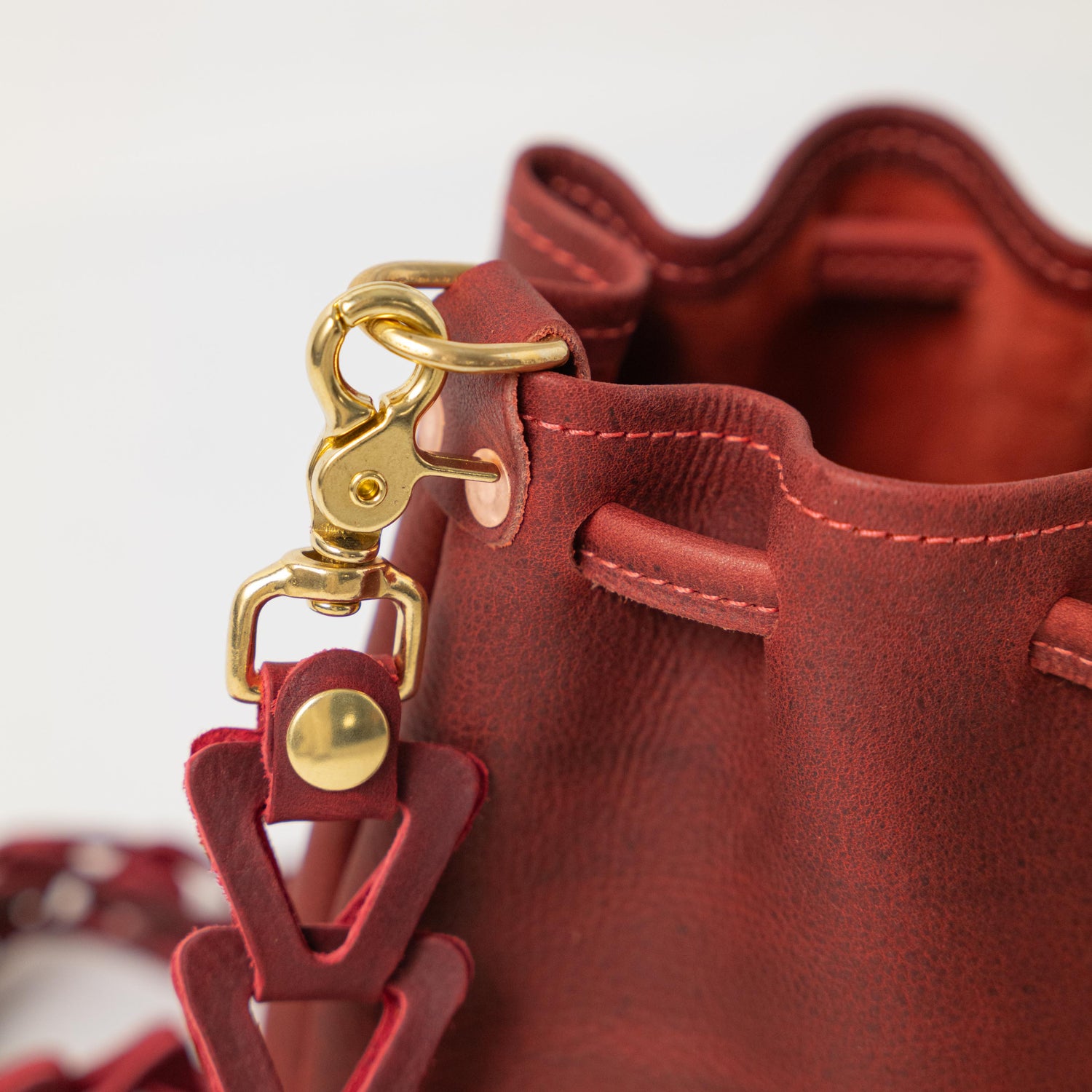 Scratch-and-Dent Red Kodiak Mini Bucket Bag