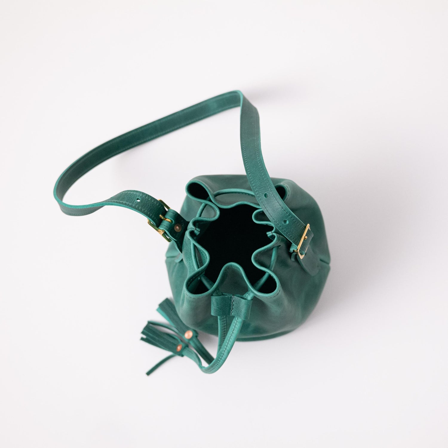 Scratch-and-Dent Teal Kodiak Bucket Bag
