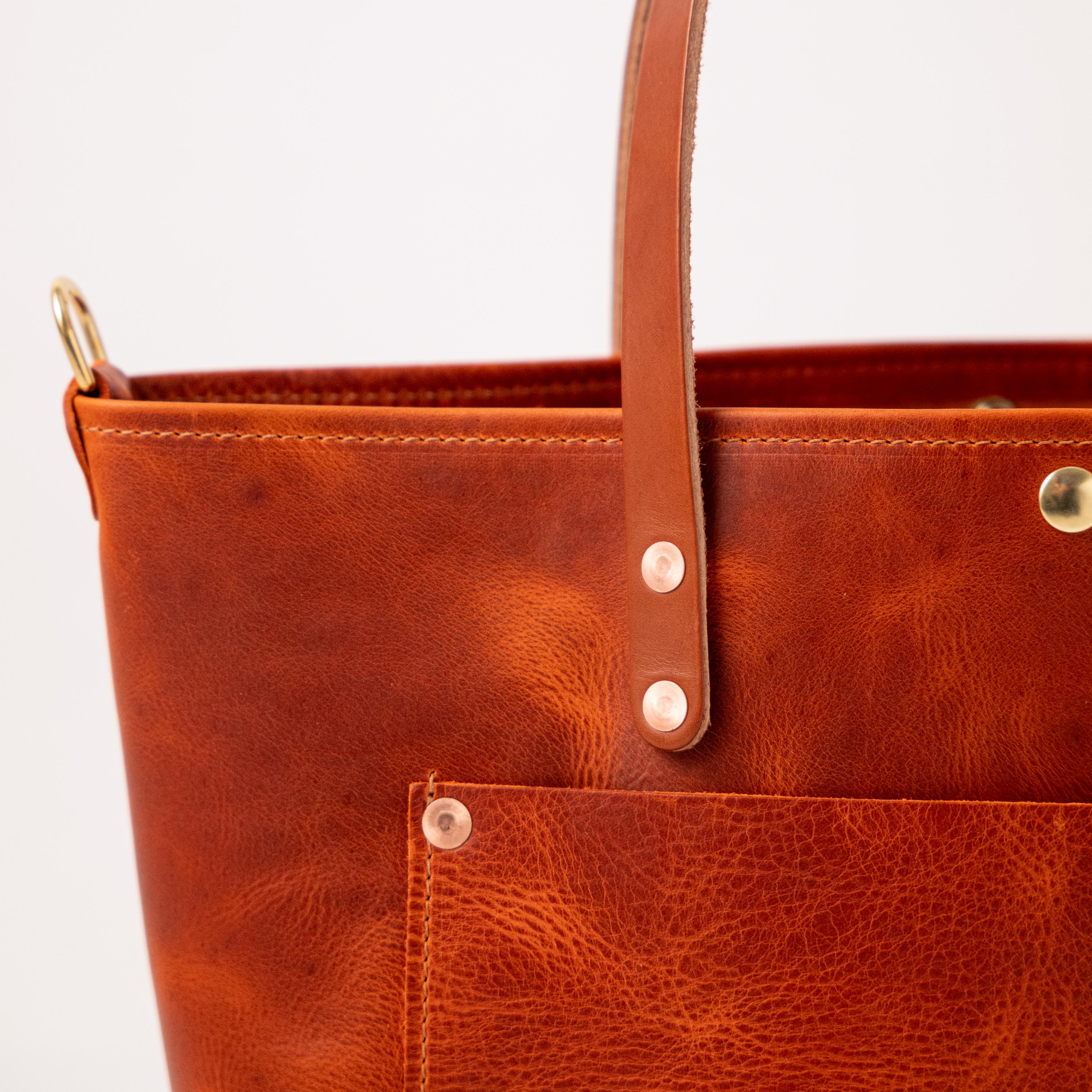 *NEW* KMM&CO Tote in Brick popular Kodiak