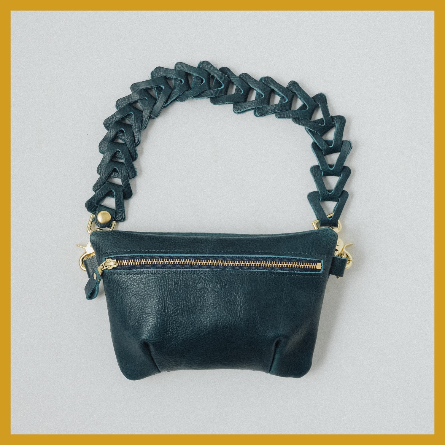 Scratch-and-Dent Dark Teal Bulldog Belt Bag