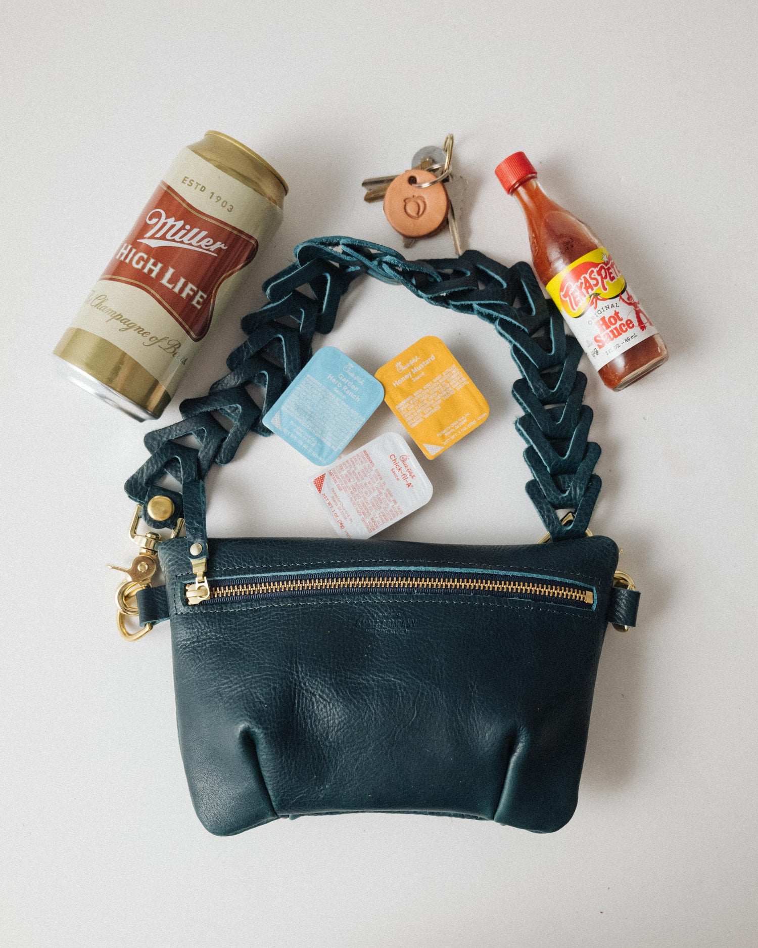 Scratch-and-Dent Dark Teal Bulldog Belt Bag