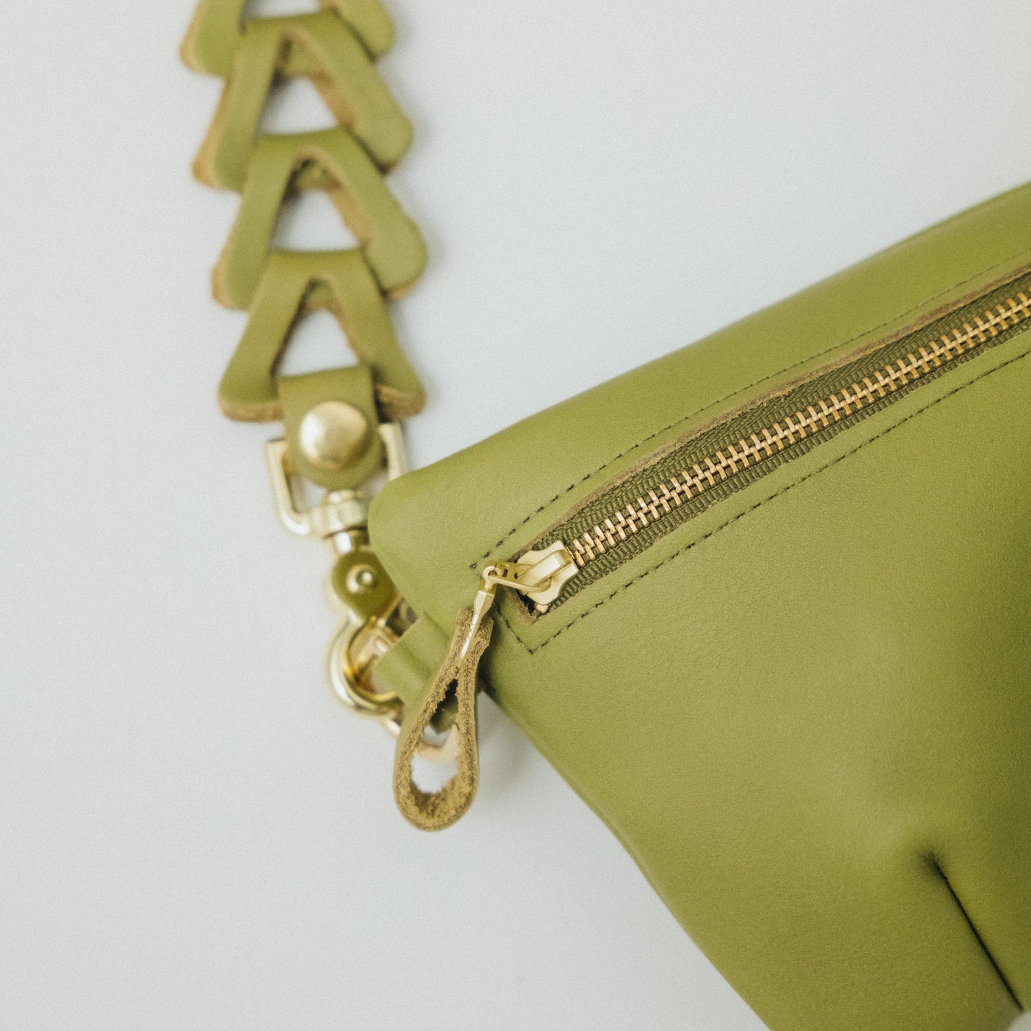 Olive Branch Dearborn Belt Bag