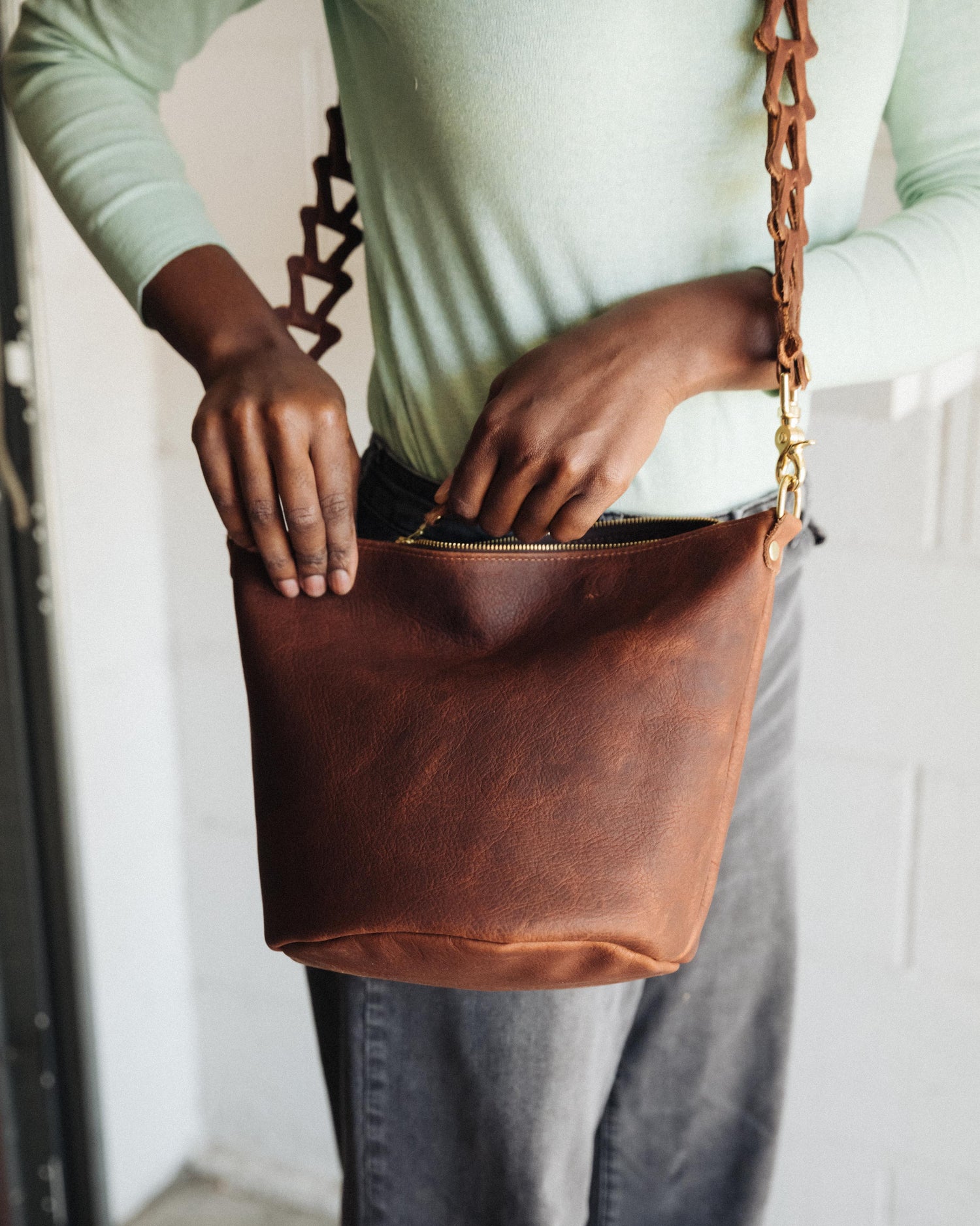 Tan Kodiak Zip-Top Bucket Bag