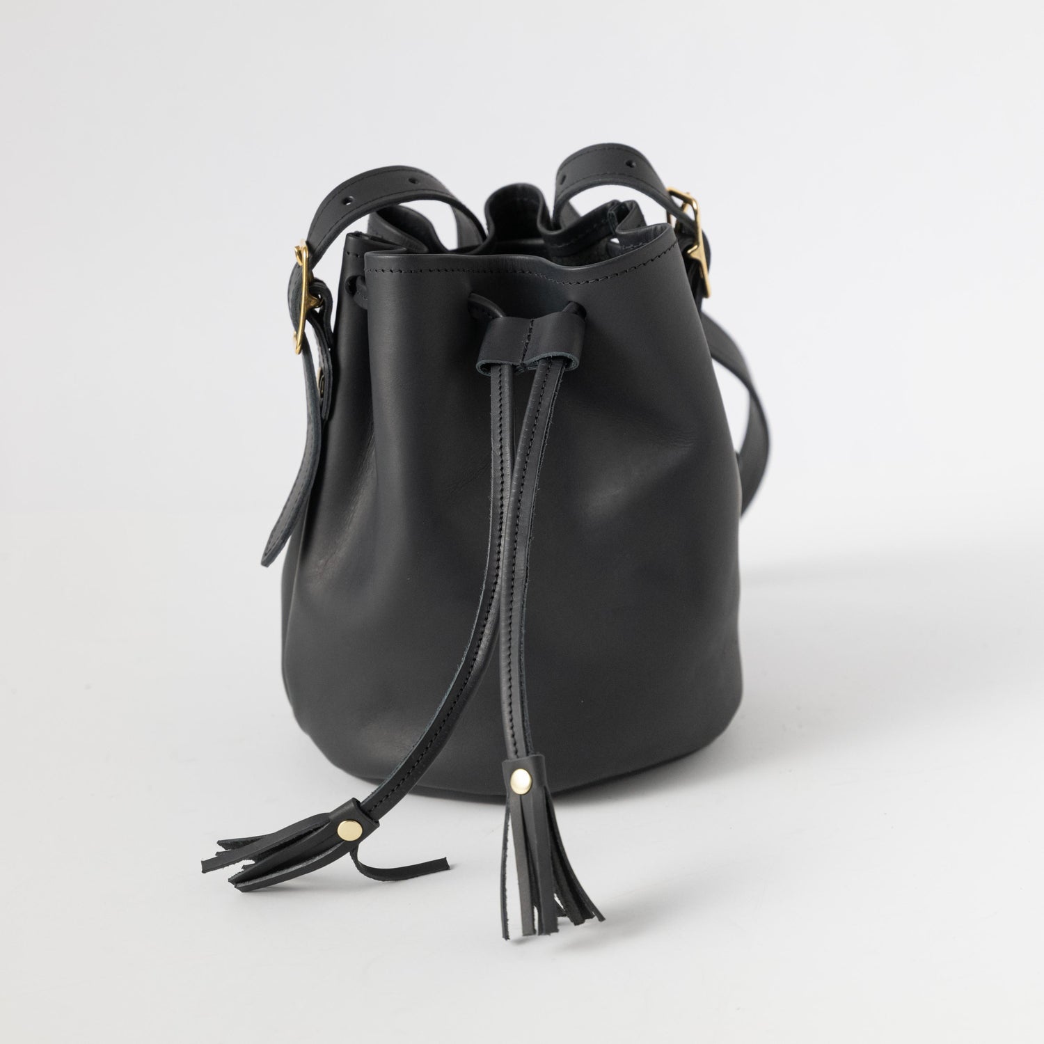 Black Vegetable Tanned Bucket Bag